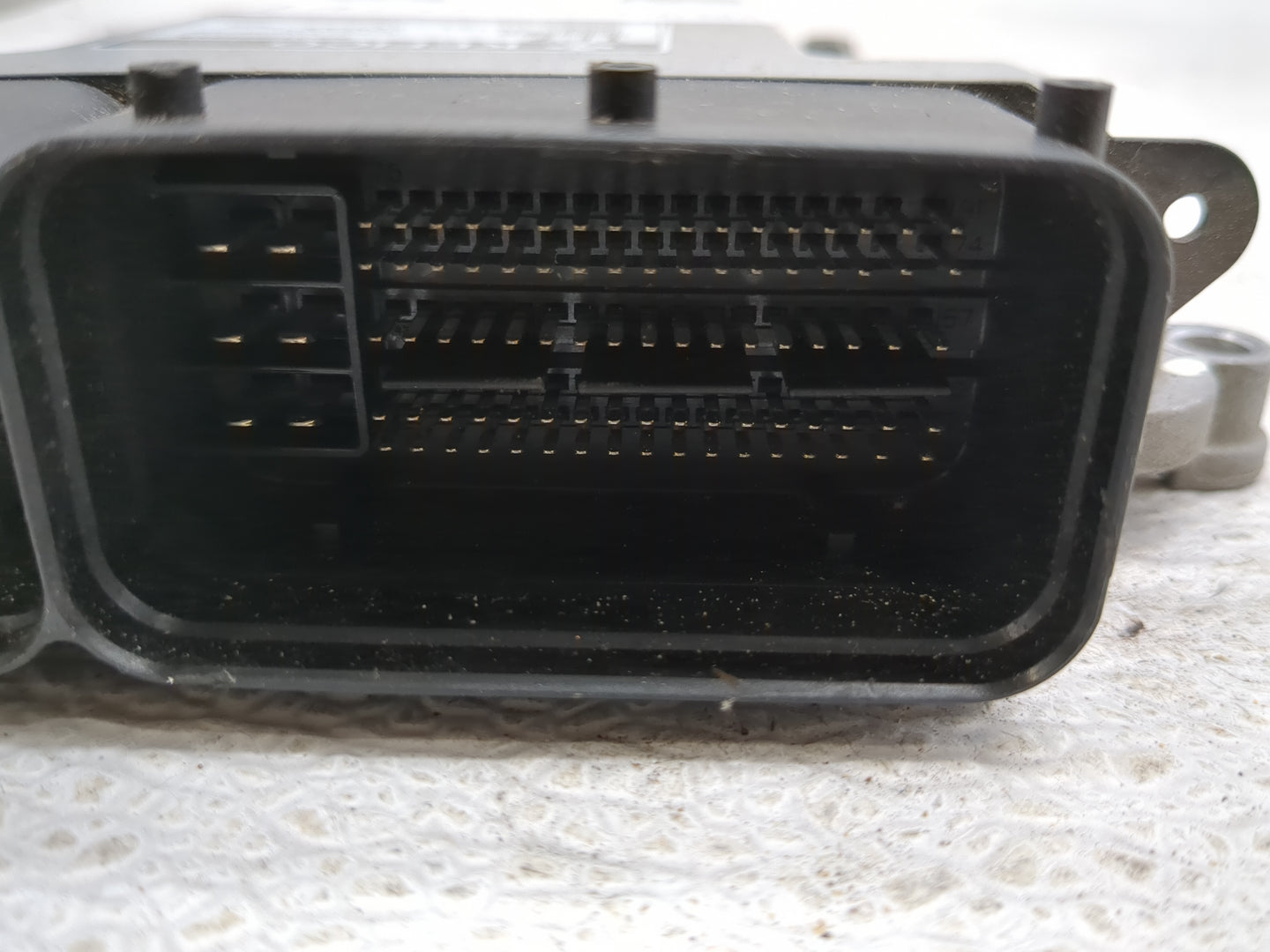 2014-2016 Hyundai Elantra PCM Engine Control Computer ECU ECM PCU OEM P/N:39131-2EMA3 9003120685KB Fits Fits 2014 2015 2016 