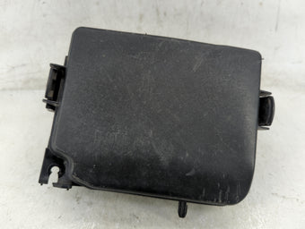compare product 2016-2017 Hyundai Elantra Fusebox Fuse Box Panel Relay Module P/N:91951-3X160 Fits Fits 2016 2017 OEM Used Auto Parts