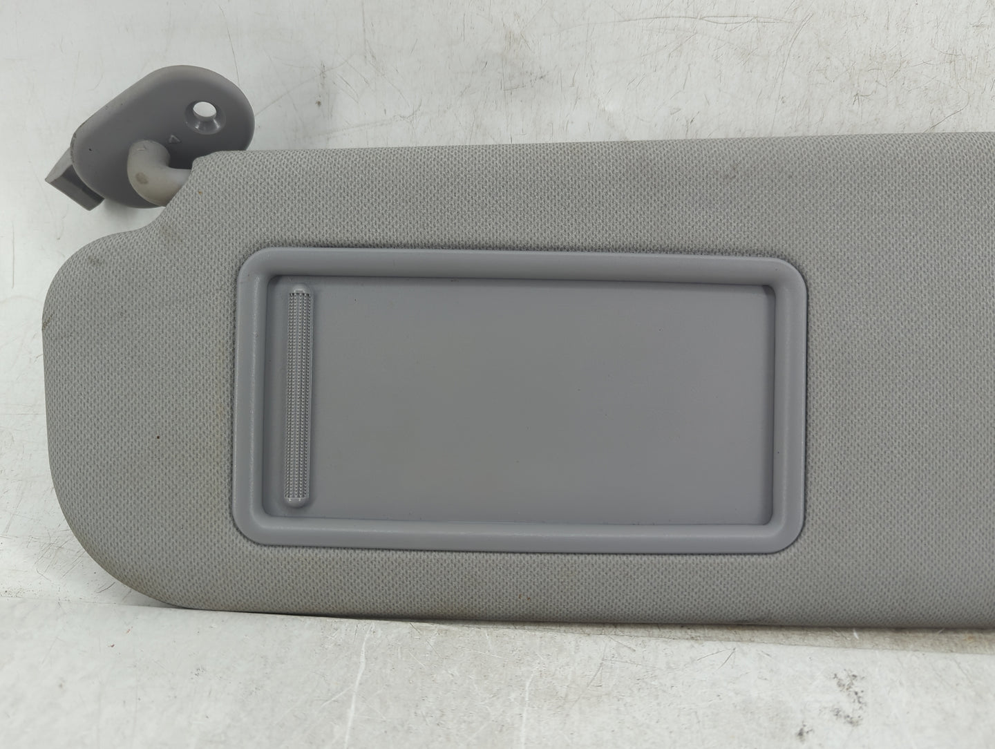 2014-2016 Hyundai Elantra Sun Visor Shade Replacement Driver Left Mirror Fits Fits 2014 2015 2016 OEM Used Auto Parts - Oemu