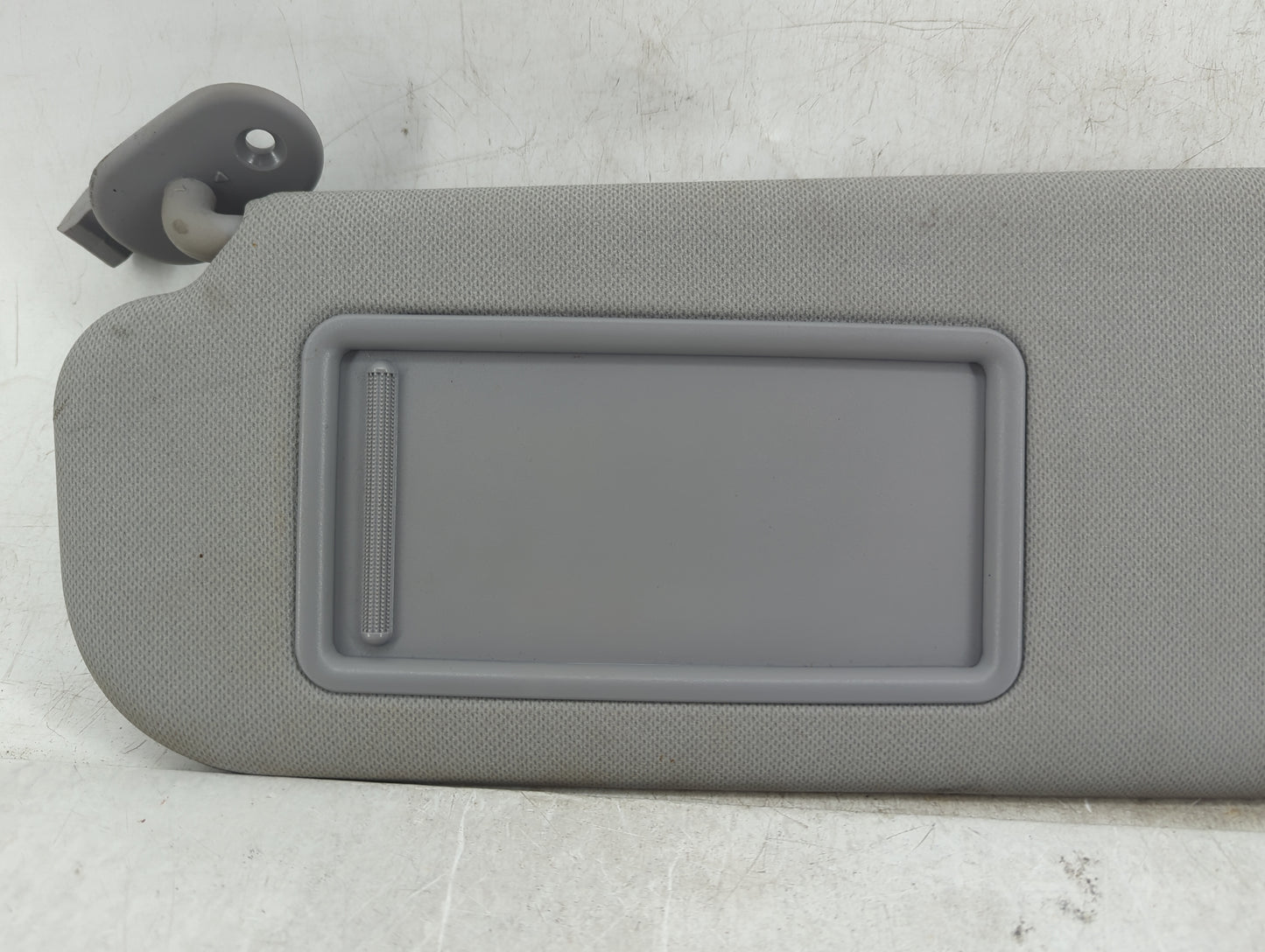 2014-2016 Hyundai Elantra Sun Visor Shade Replacement Driver Left Mirror Fits Fits 2014 2015 2016 OEM Used Auto Parts - Oemu