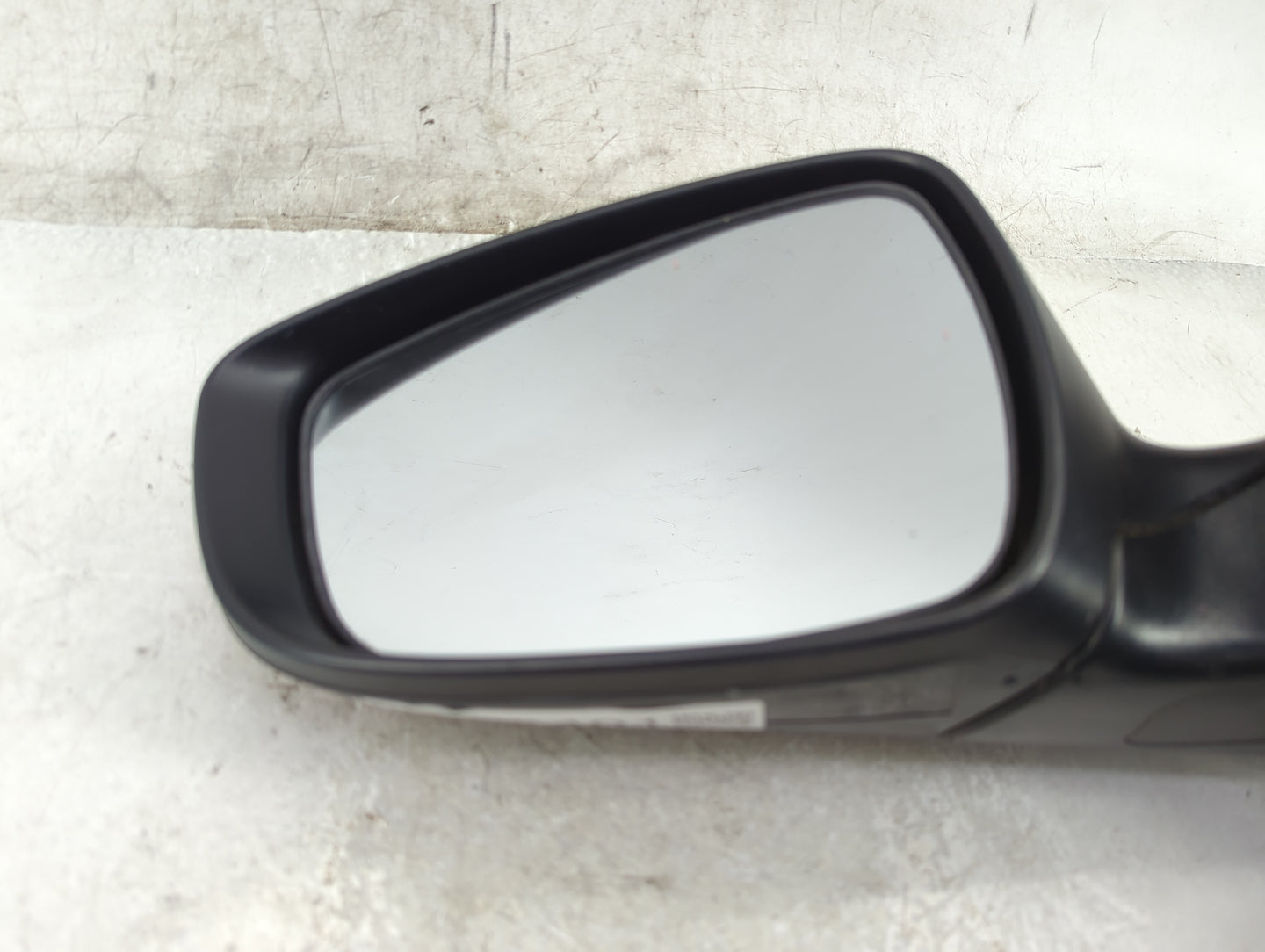 2015-2016 Hyundai Elantra Driver Side View Mirror - Left Door Mirror OEM Used - Oemusedautoparts1.com