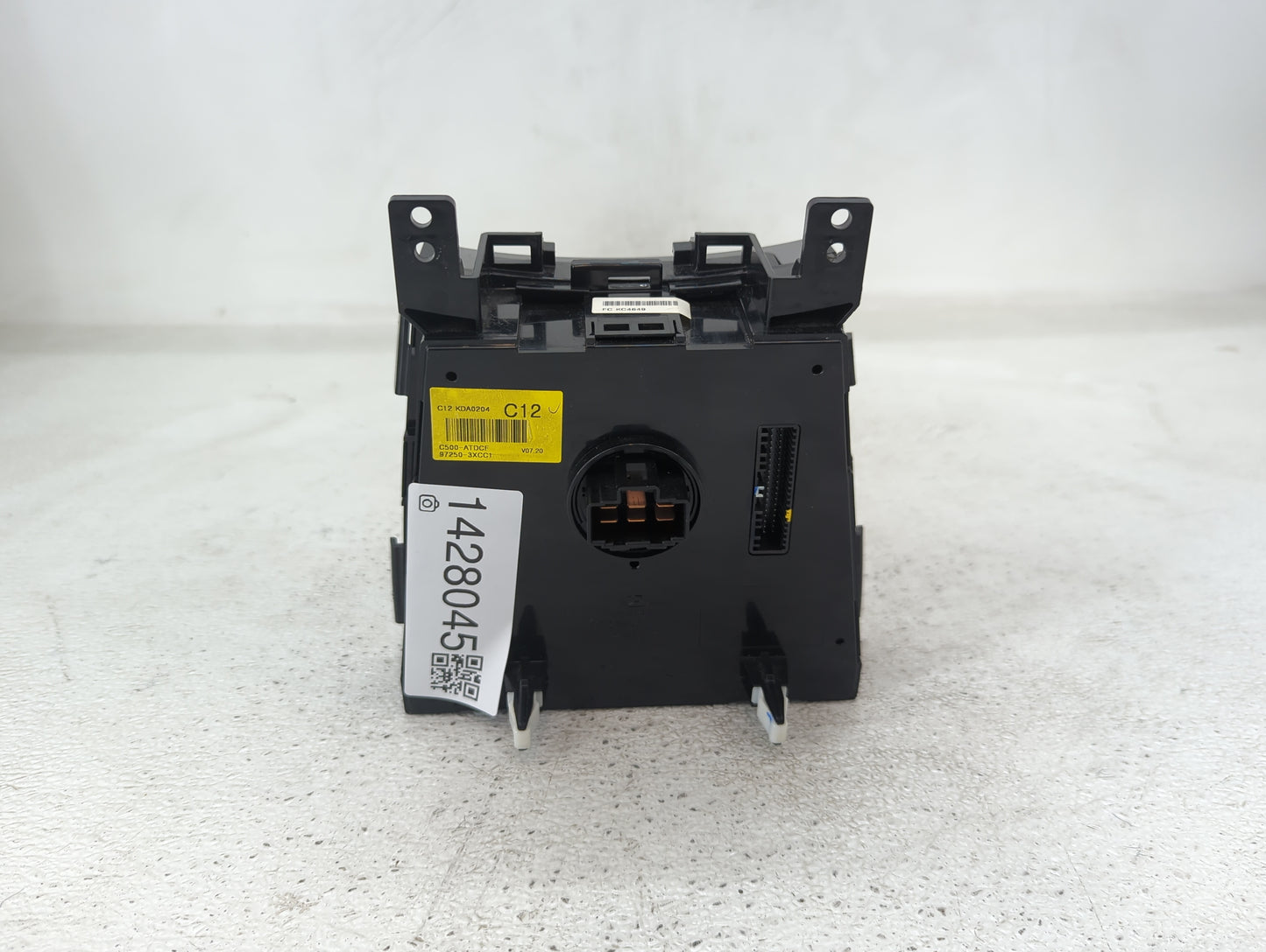 2014-2016 Hyundai Elantra Climate Control Module Temperature AC/Heater Replacement P/N:97250-3XCC1 C500-ATDCF Fits OEM Used 