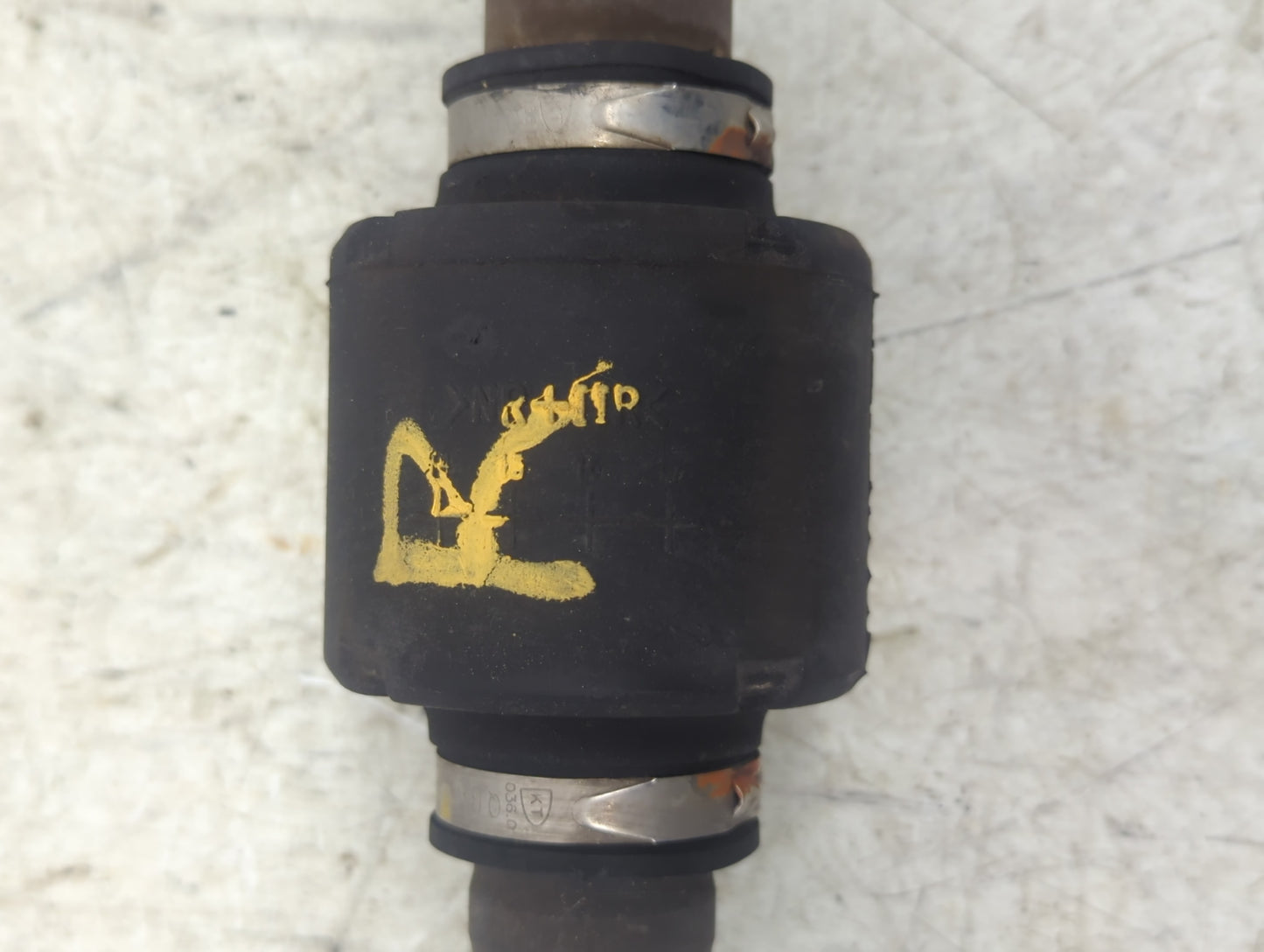 2011-2016 Hyundai Elantra Axle Shaft Front Driver Cv C/v - Oemusedautoparts1.com