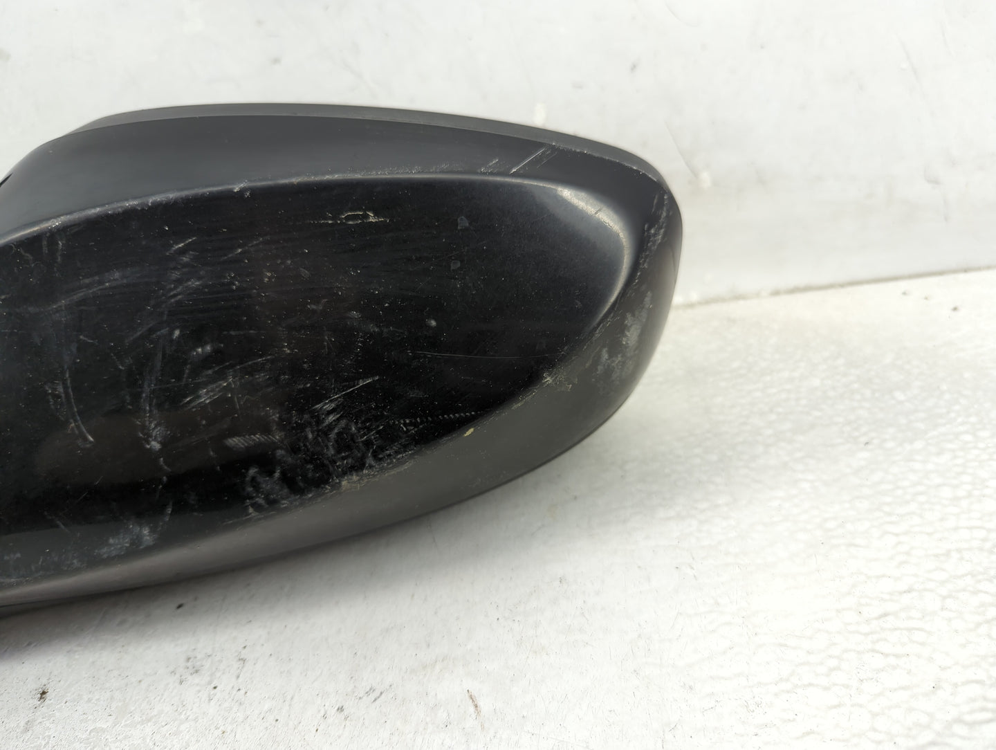 2015-2016 Hyundai Elantra Driver Side View Mirror - Left Door Mirror OEM Used - Oemusedautoparts1.com