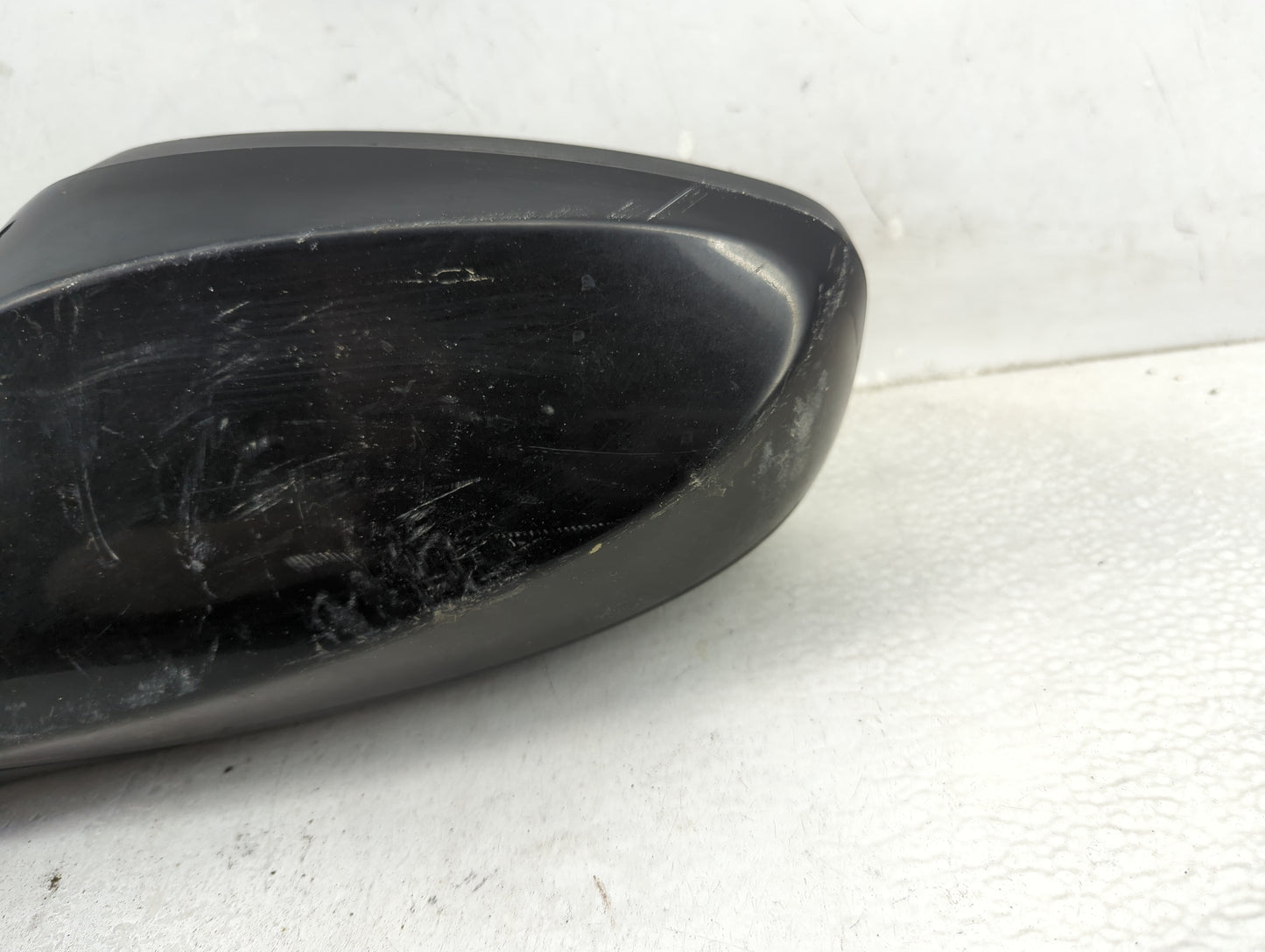 2015-2016 Hyundai Elantra Driver Side View Mirror - Left Door Mirror OEM Used - Oemusedautoparts1.com