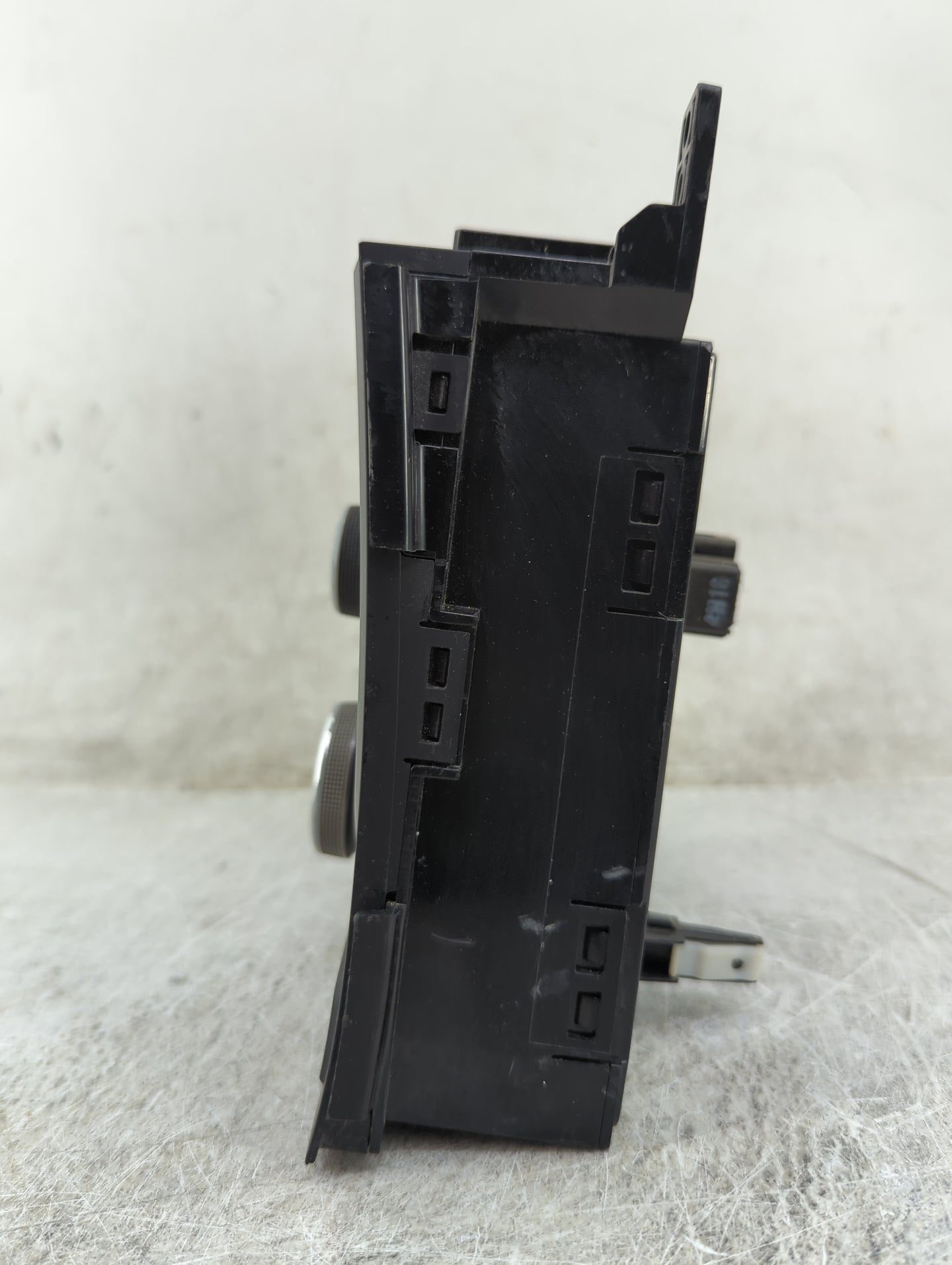 2014-2016 Hyundai Elantra Climate Control Module Temperature AC/Heater Replacement P/N:97250-3XCD0 Fits Fits 2014 2015 2016 