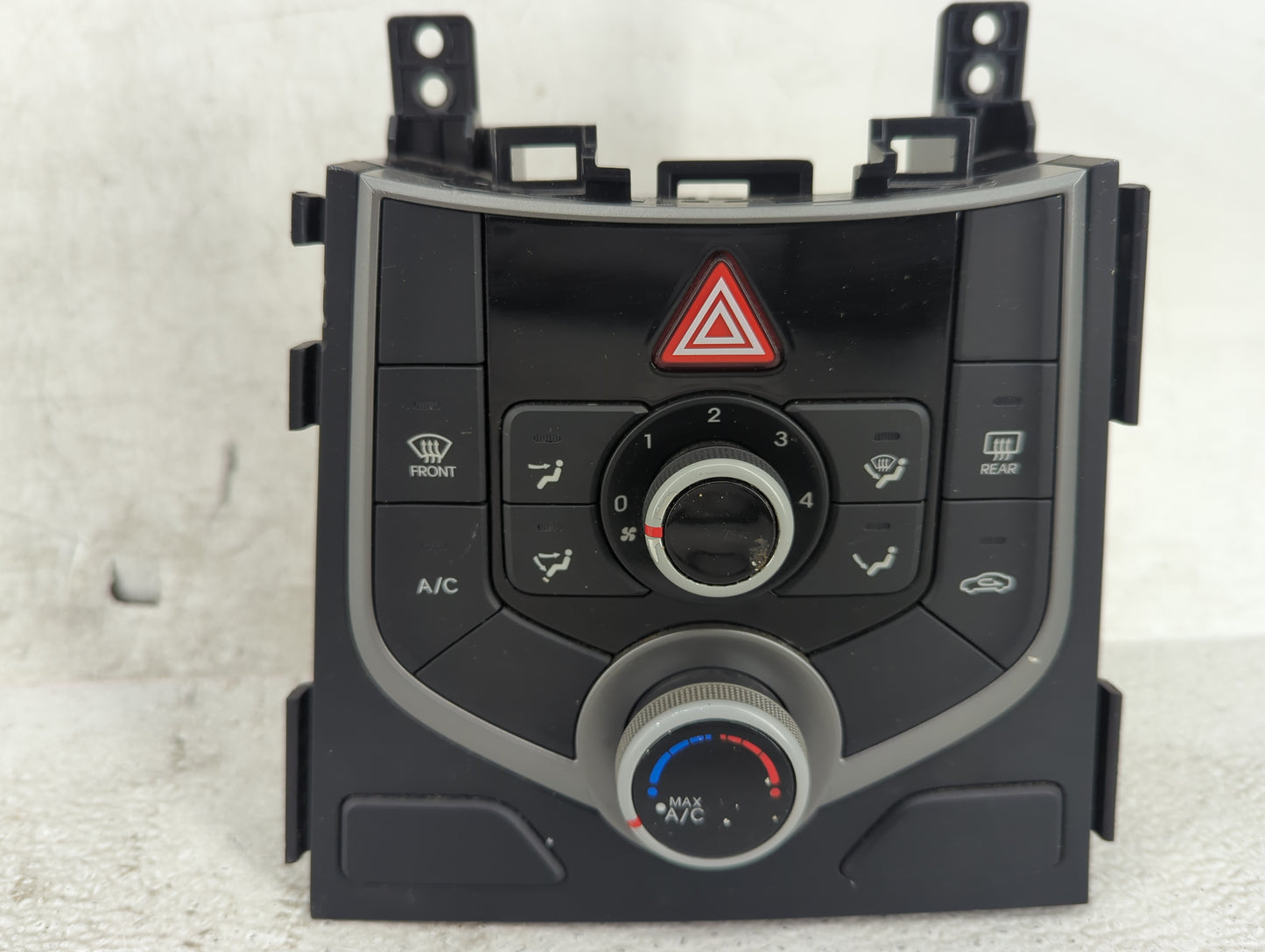 2014-2016 Hyundai Elantra Climate Control Module Temperature AC/Heater Replacement P/N:97250-3XCC1 C500-ATDCF Fits OEM Used 