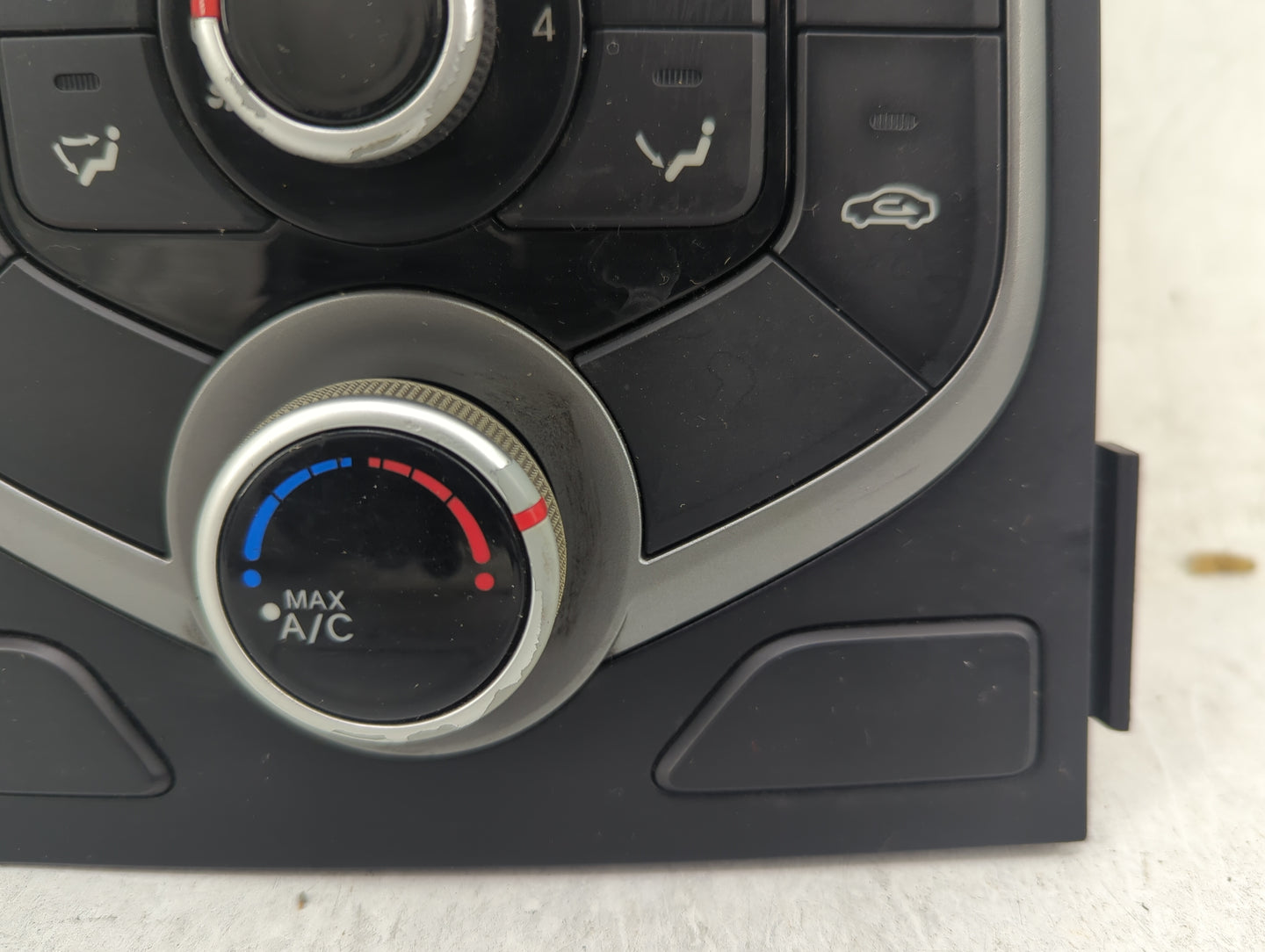 2014-2016 Hyundai Elantra Climate Control Module Temperature AC/Heater Replacement P/N:97250-3XXXX Fits Fits 2014 2015 2016 