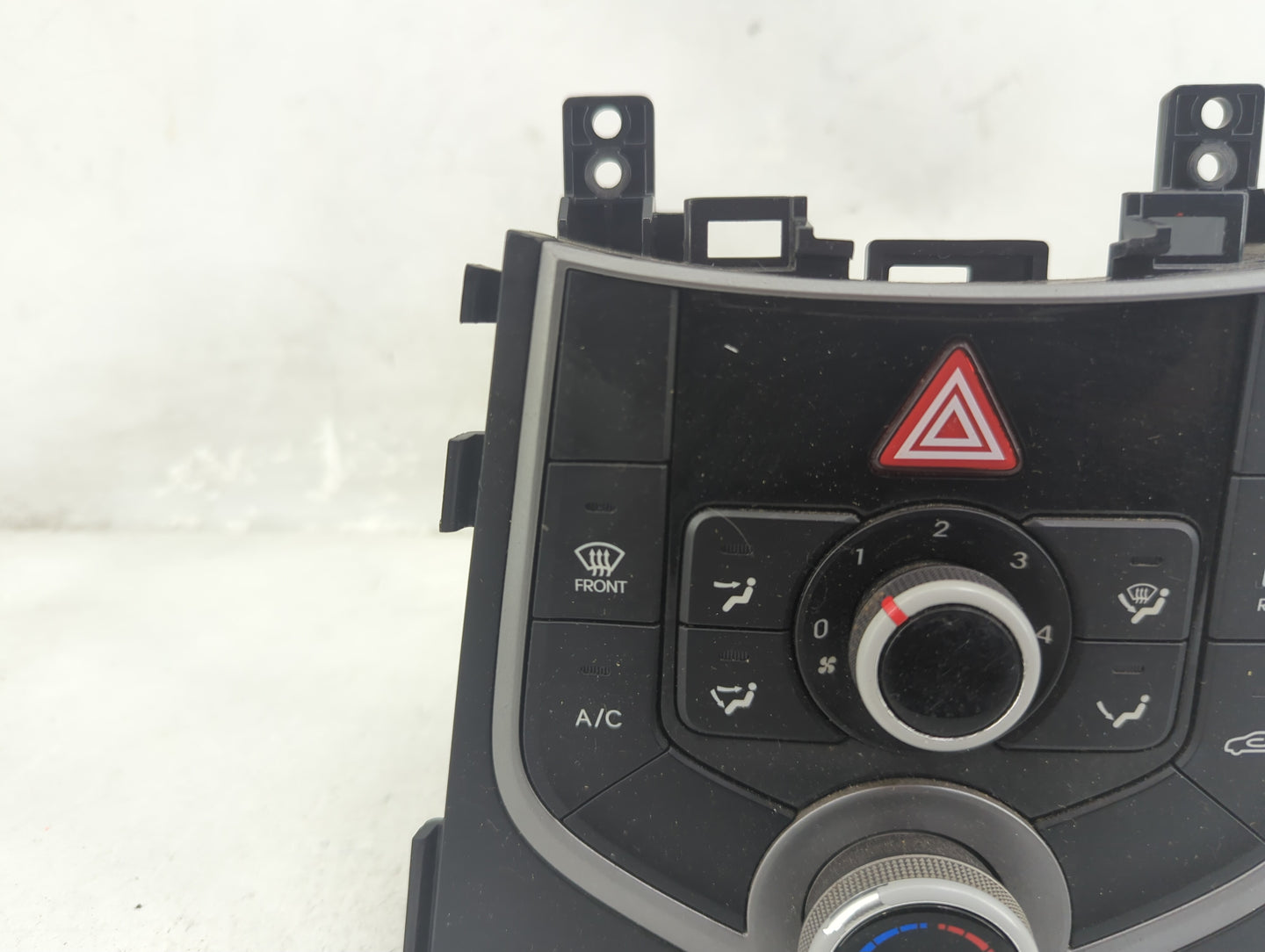 2014-2016 Hyundai Elantra Climate Control Module Temperature AC/Heater Replacement P/N:97250-3XCC0 C500-ATDCF Fits OEM Used 