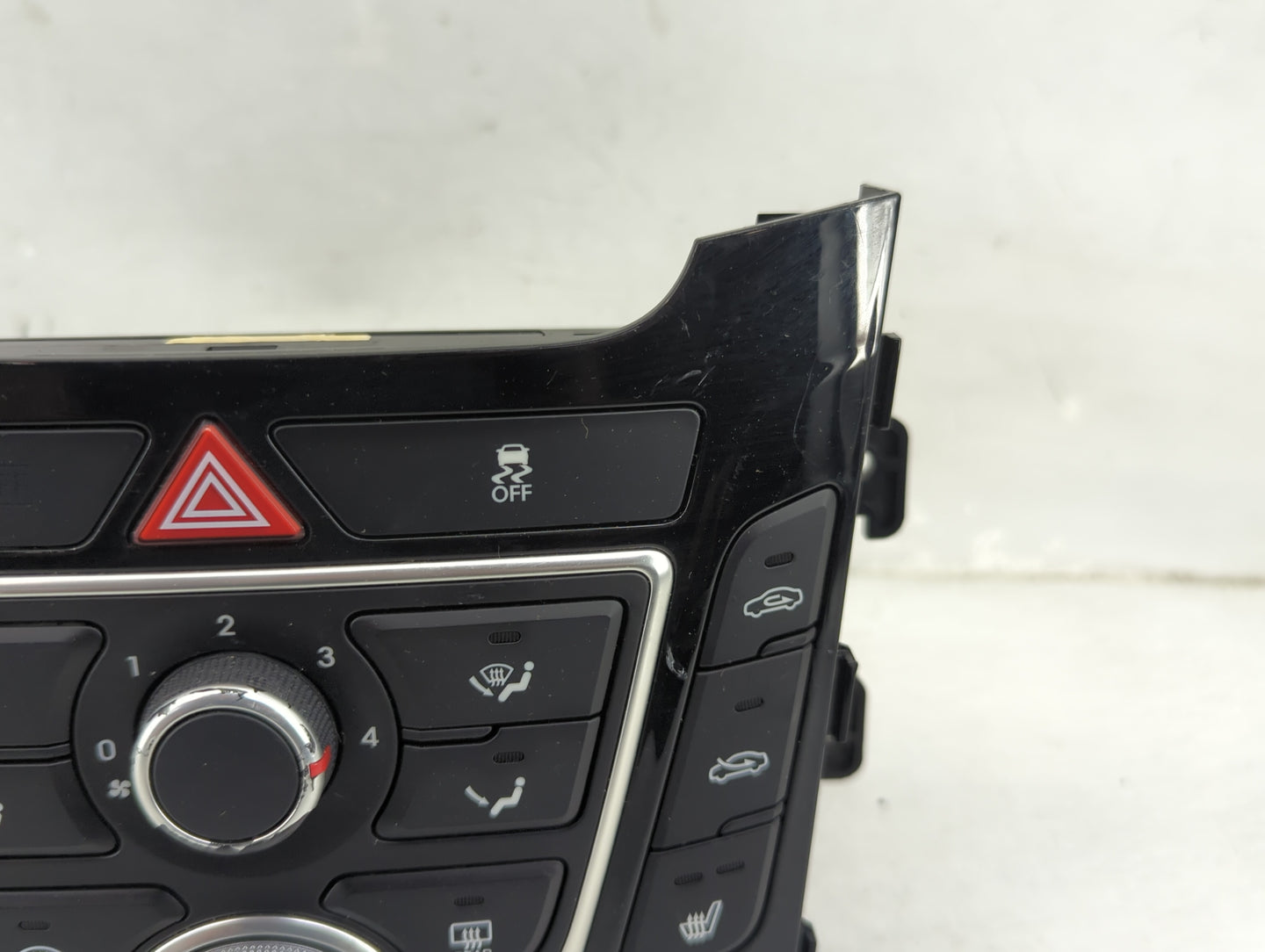 2013-2017 Hyundai Elantra Climate Control Module Temperature AC/Heater Replacement P/N:97250-A5XXX 97250-A6XXX Fits OEM Used