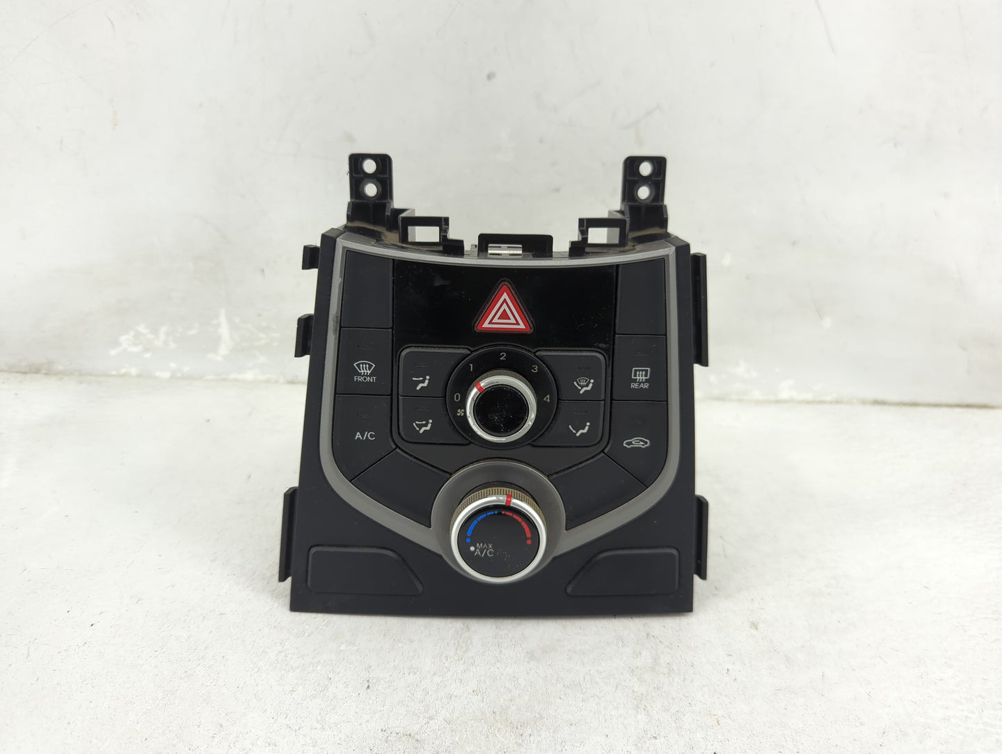2014-2016 Hyundai Elantra Climate Control Module Temperature AC/Heater Replacement P/N:97250-3XCC1 C500-ATDCF Fits OEM Used 
