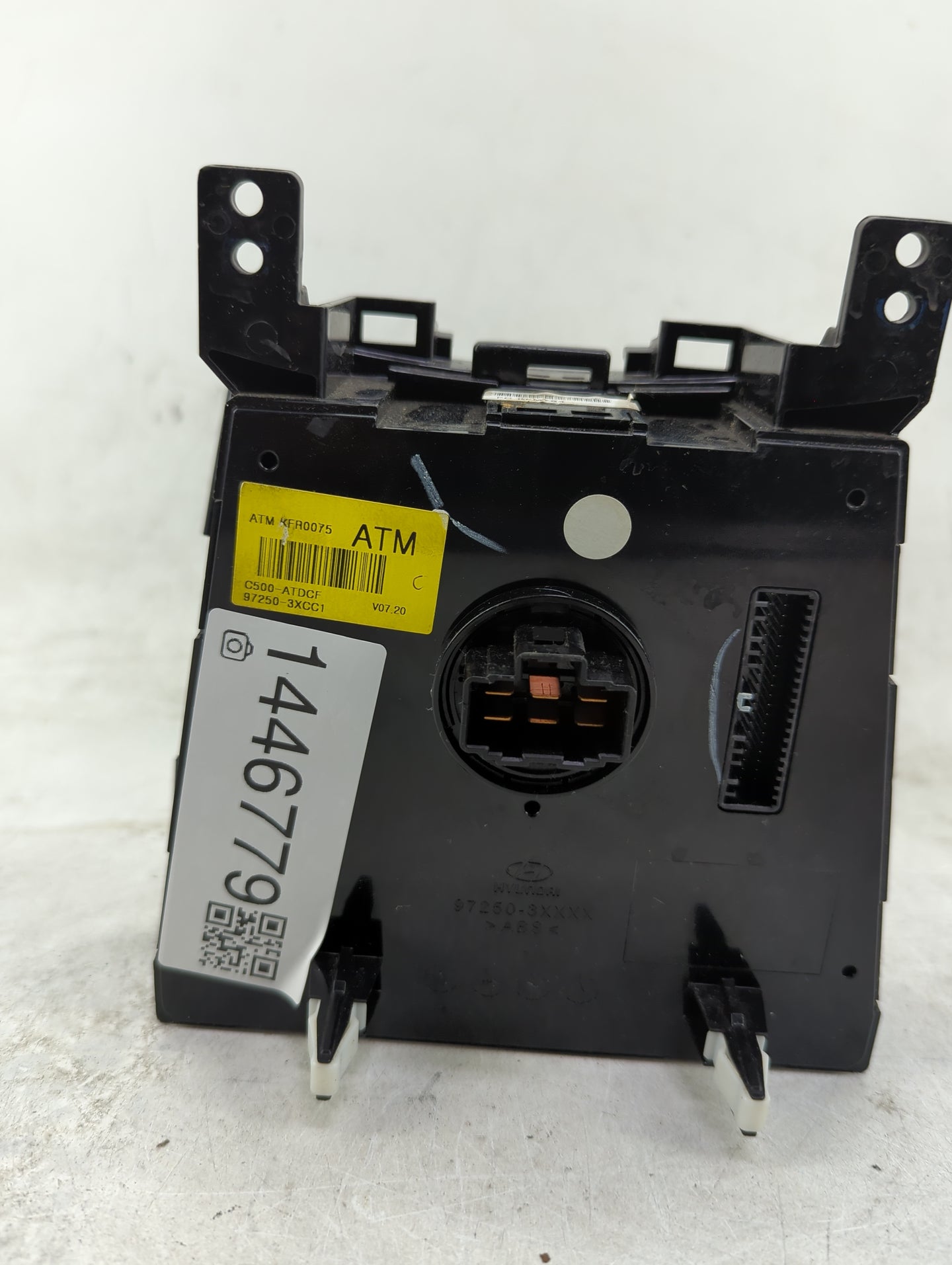 2014-2016 Hyundai Elantra Climate Control Module Temperature AC/Heater Replacement P/N:97250-3XCC1 Fits Fits 2014 2015 2016 