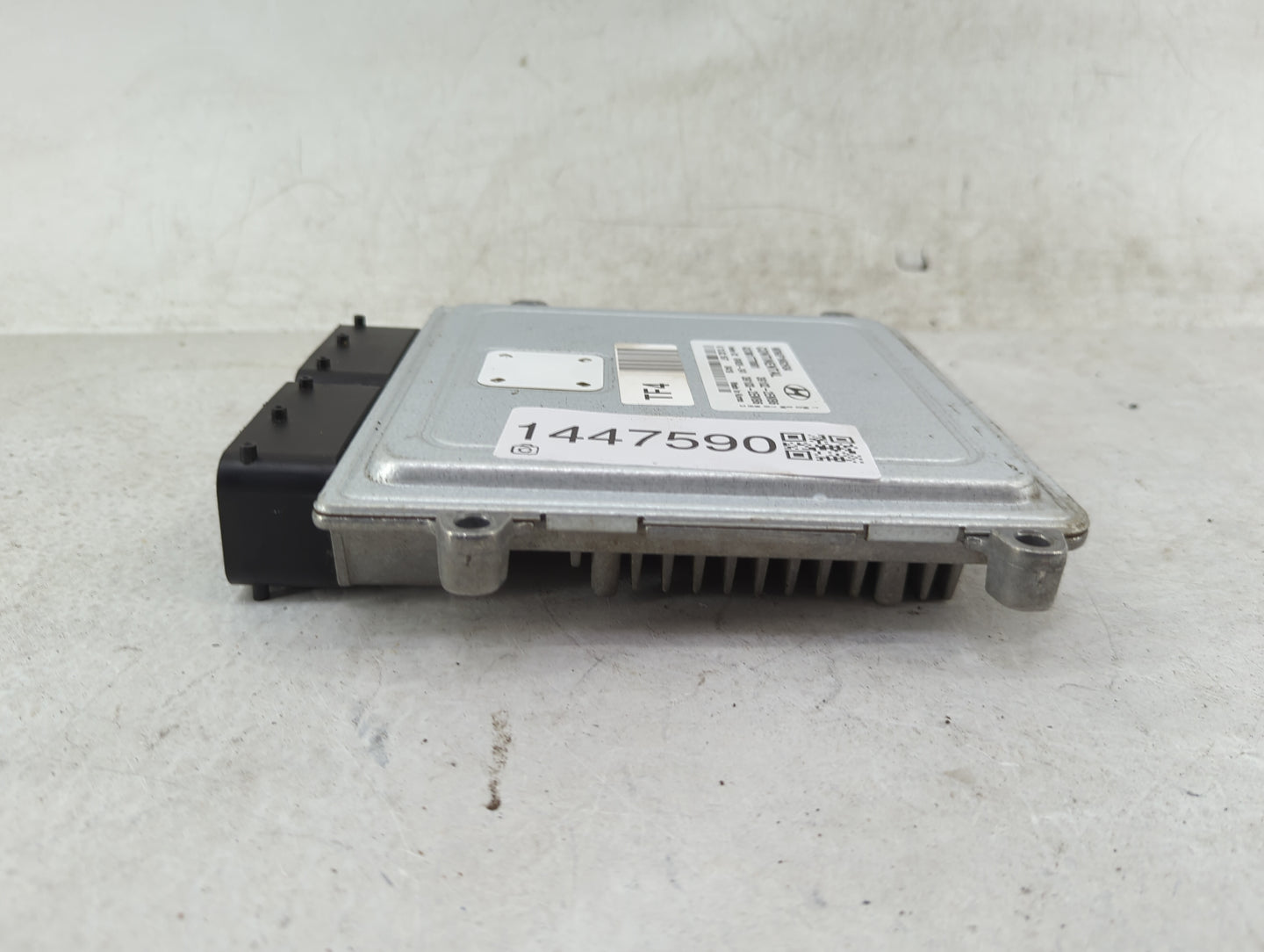 2014-2016 Hyundai Elantra PCM Engine Control Computer ECU ECM PCU OEM P/N:MD6UP1NS2H3A A2C9817770001 Fits Fits 2014 2015 201