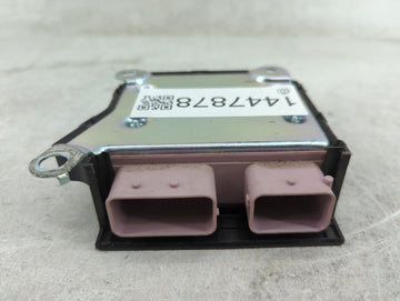2016 Hyundai Elantra Safety Restraint Srs Airbag Control Module - Oemusedautoparts1.com