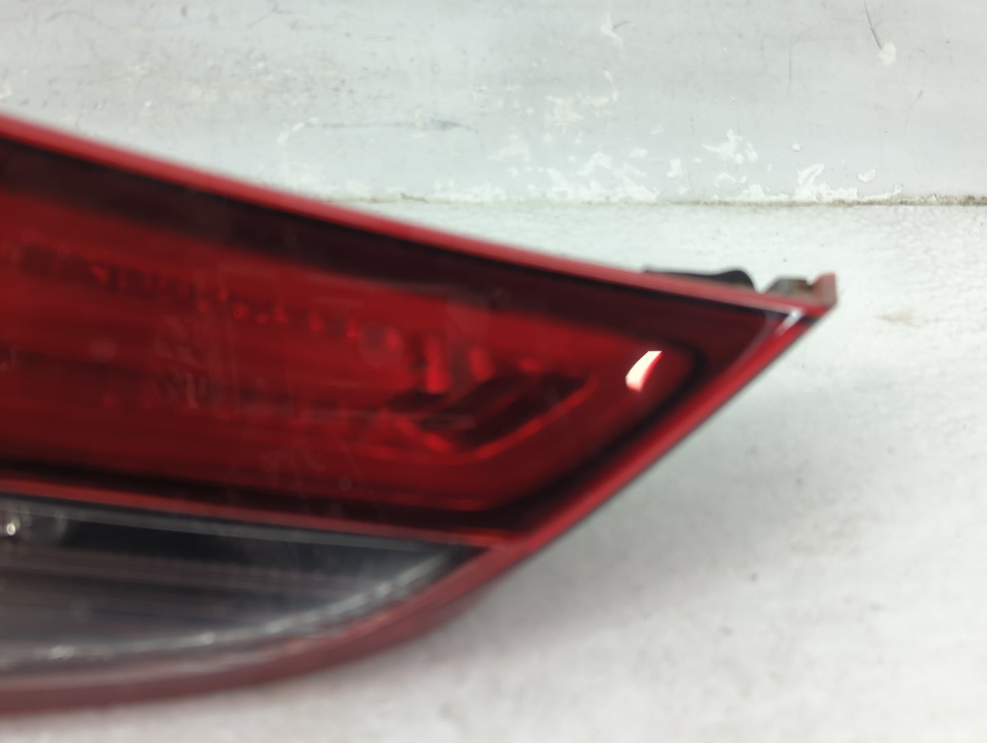 2014-2016 Hyundai Elantra Tail Light Assembly Driver Left OEM P/N:92403-3Y500 Fits Fits 2014 2015 2016 OEM Used Auto Parts -