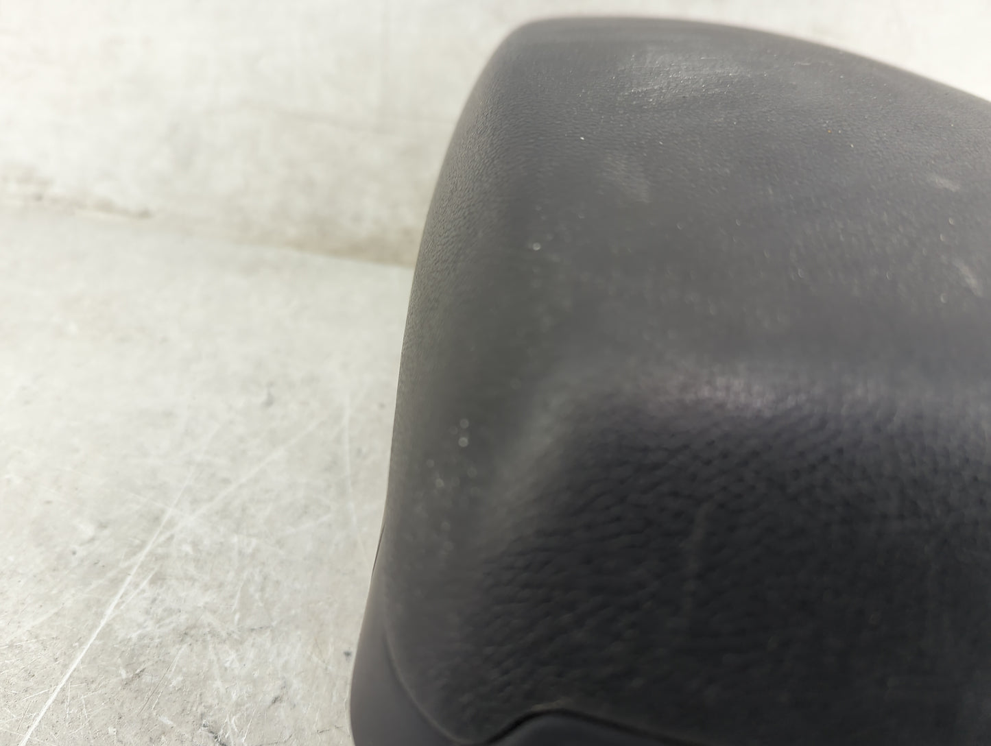 2016 Hyundai Elantra Center Floor Console Black - Oemusedautoparts1.com
