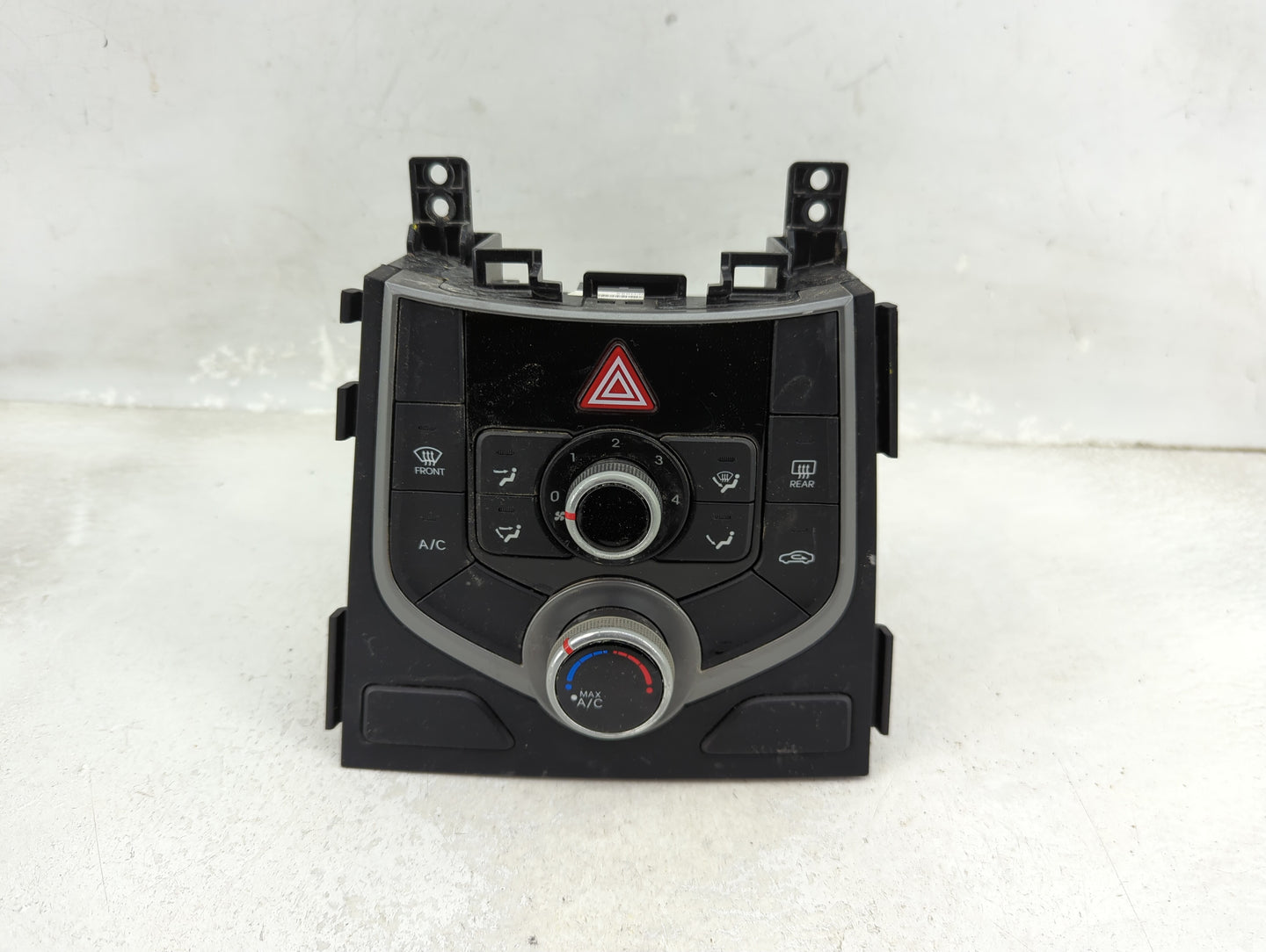 2014-2016 Hyundai Elantra Climate Control Module Temperature AC/Heater Replacement P/N:97250-3XCC1 Fits Fits 2014 2015 2016 