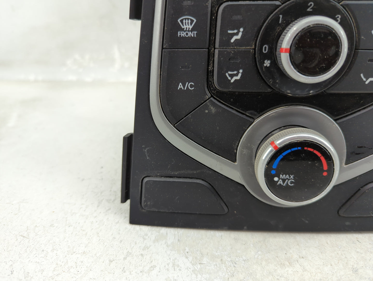 2014-2016 Hyundai Elantra Climate Control Module Temperature AC/Heater Replacement P/N:97250-3XCC1 Fits Fits 2014 2015 2016 