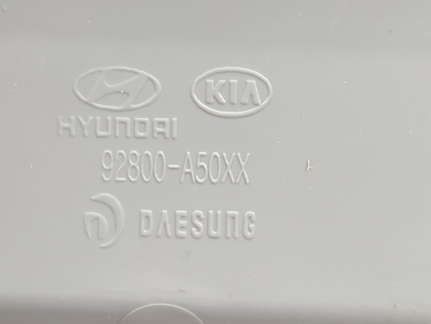 2016 Hyundai Elantra Overhead Roof Console Gray - Oemusedautoparts1.com