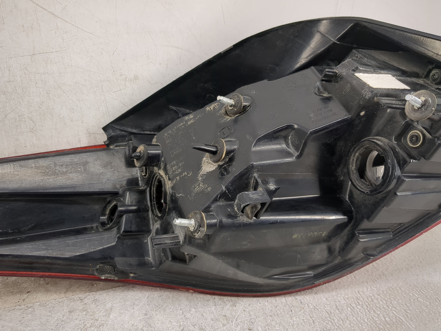 2014-2016 Hyundai Elantra Tail Light Assembly Passenger Right OEM P/N:92402-3X2 Fits Fits 2014 2015 2016 OEM Used Auto Parts