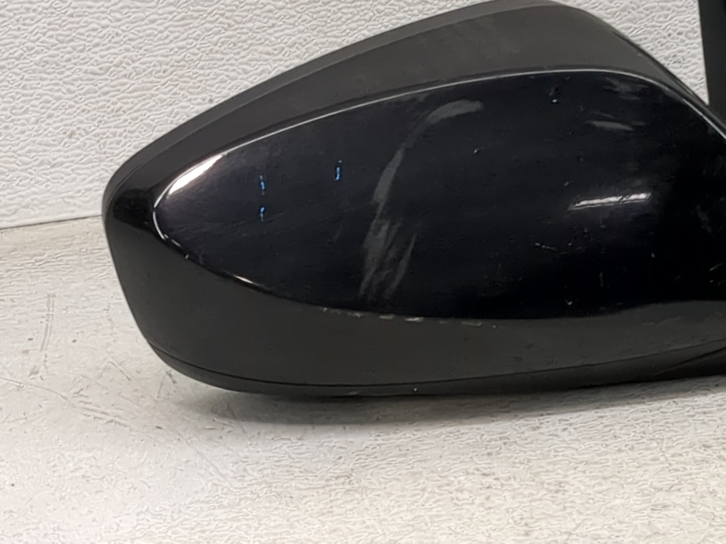 2014-2016 Hyundai Elantra Passenger Side View Mirror - Right Door Mirror OEM Used - Oemusedautoparts1.com