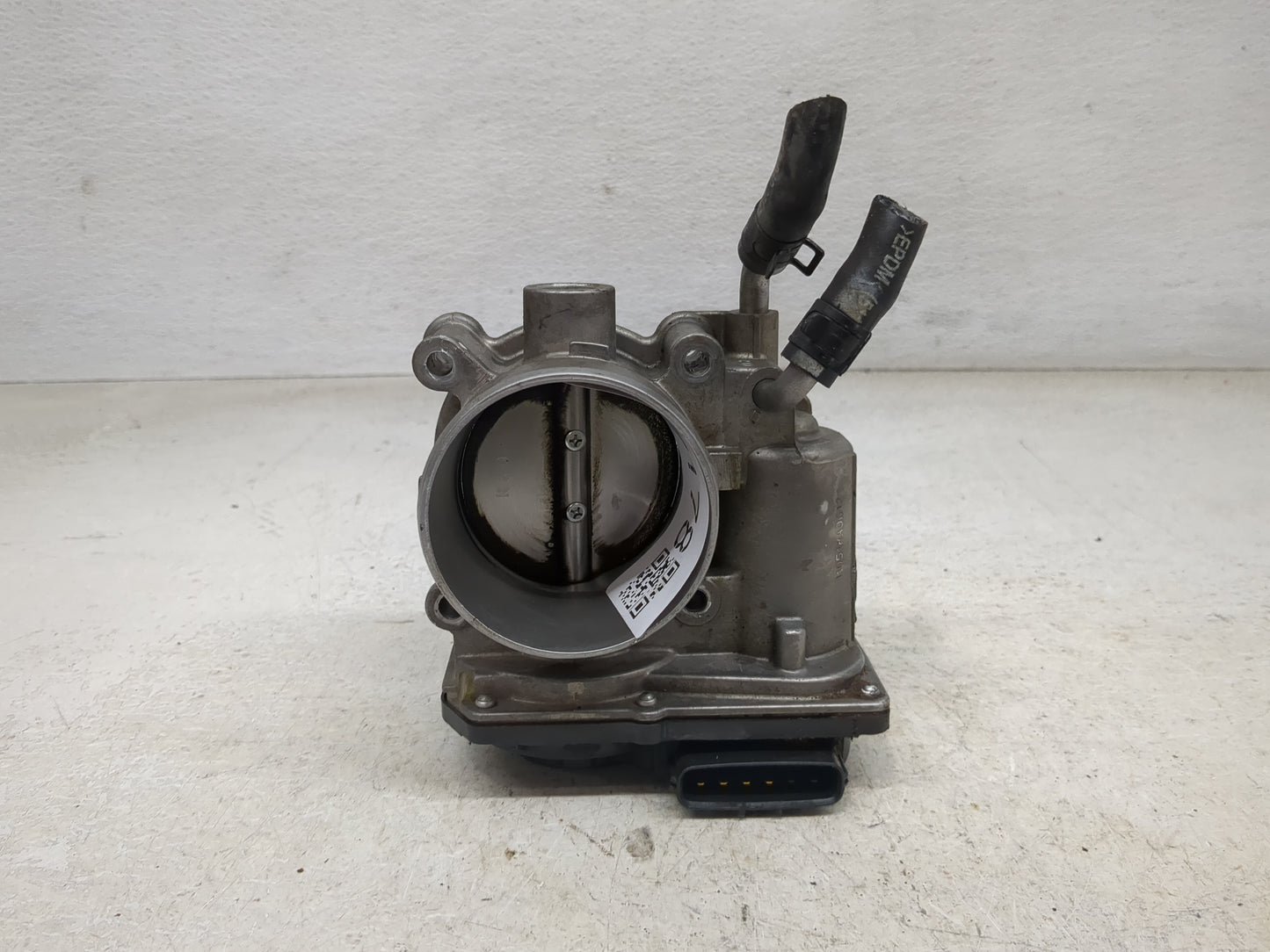 2011-2020 Hyundai Elantra Throttle Body P/N:35100-2E000 Fits Fits 2011 2012 2013 2014 2015 2016 2017 2018 2019 2020 2021 OEM