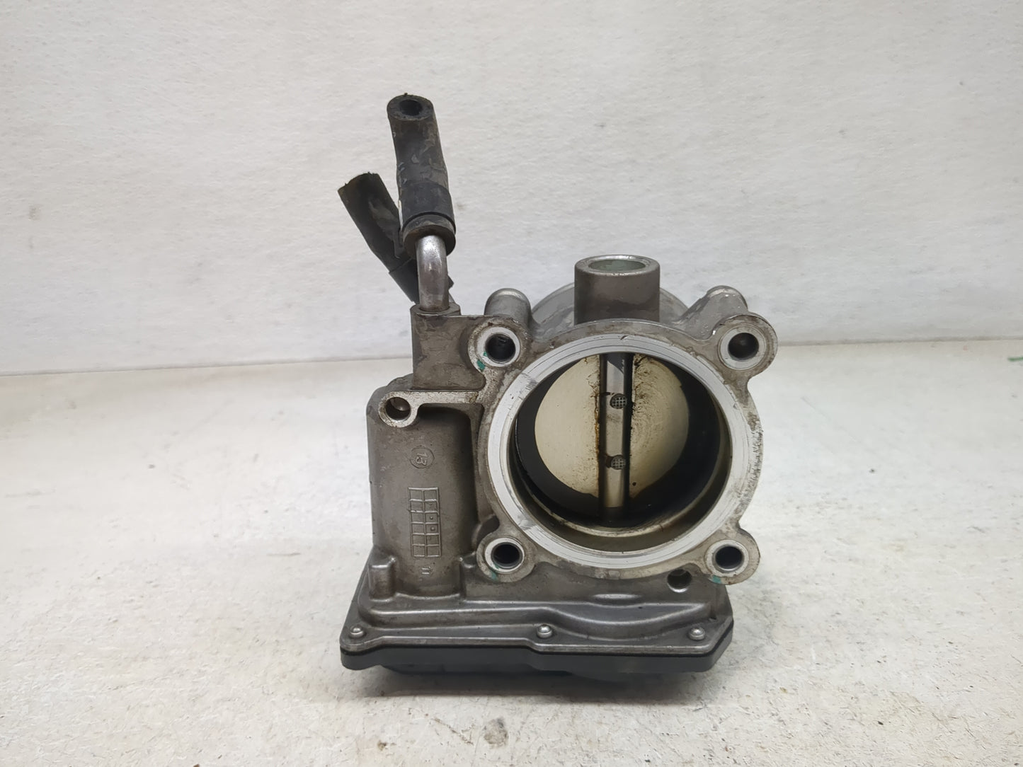 2011-2020 Hyundai Elantra Throttle Body P/N:35100-2E000 Fits Fits 2011 2012 2013 2014 2015 2016 2017 2018 2019 2020 2021 OEM