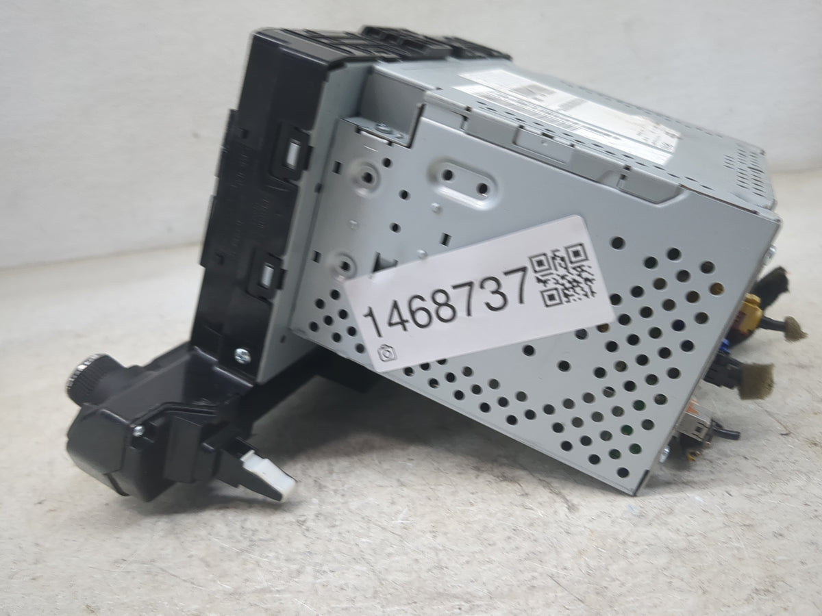 2016 Hyundai Elantra Radio AM FM Cd Player Receiver Replacement P/N:96560-C6500RY AT041P28N, D3965 51050 Fits OEM Used Auto 