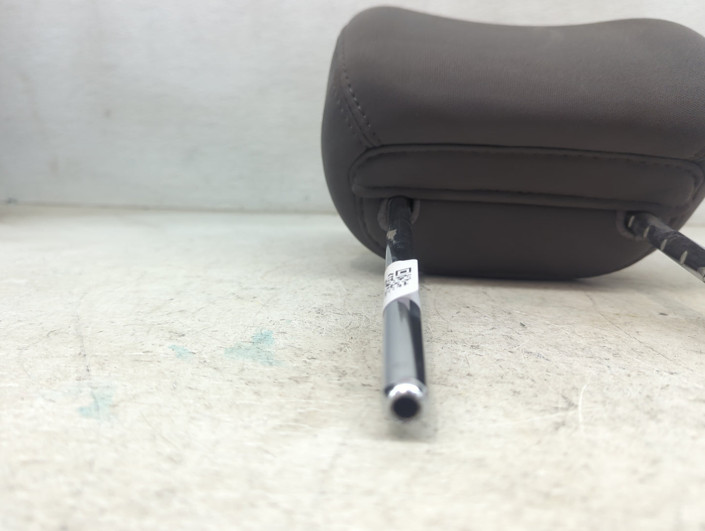 2016 Hyundai Elantra Headrest Head Rest Front Driver Seat Gray - Oemusedautoparts1.com