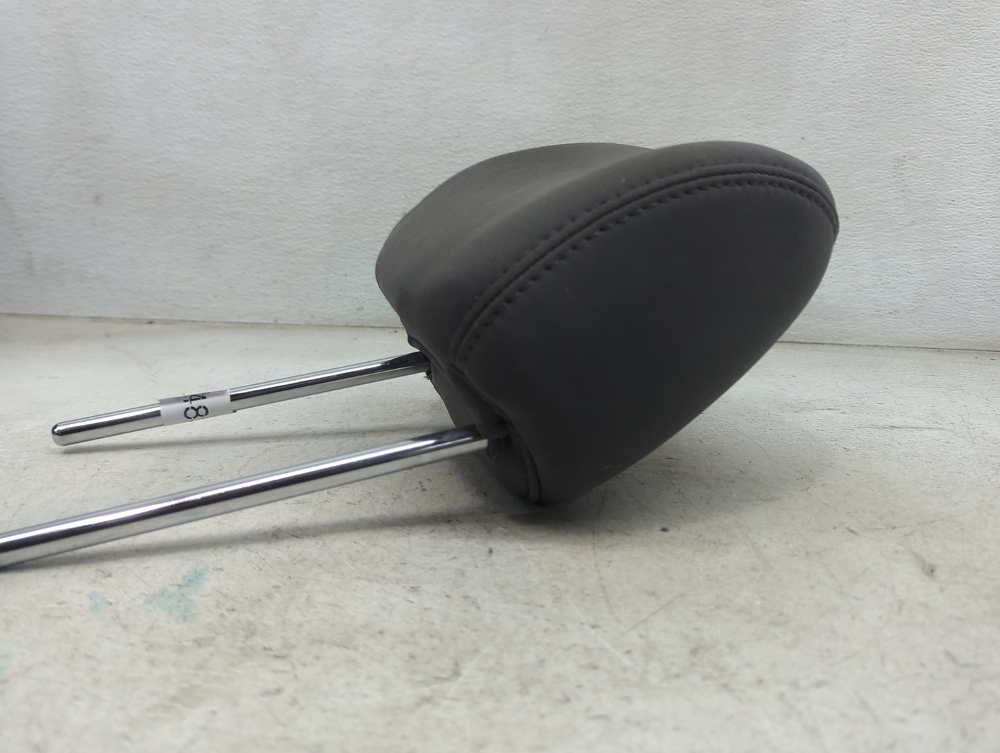 2016 Hyundai Elantra Headrest Head Rest Front Driver Seat Gray - Oemusedautoparts1.com