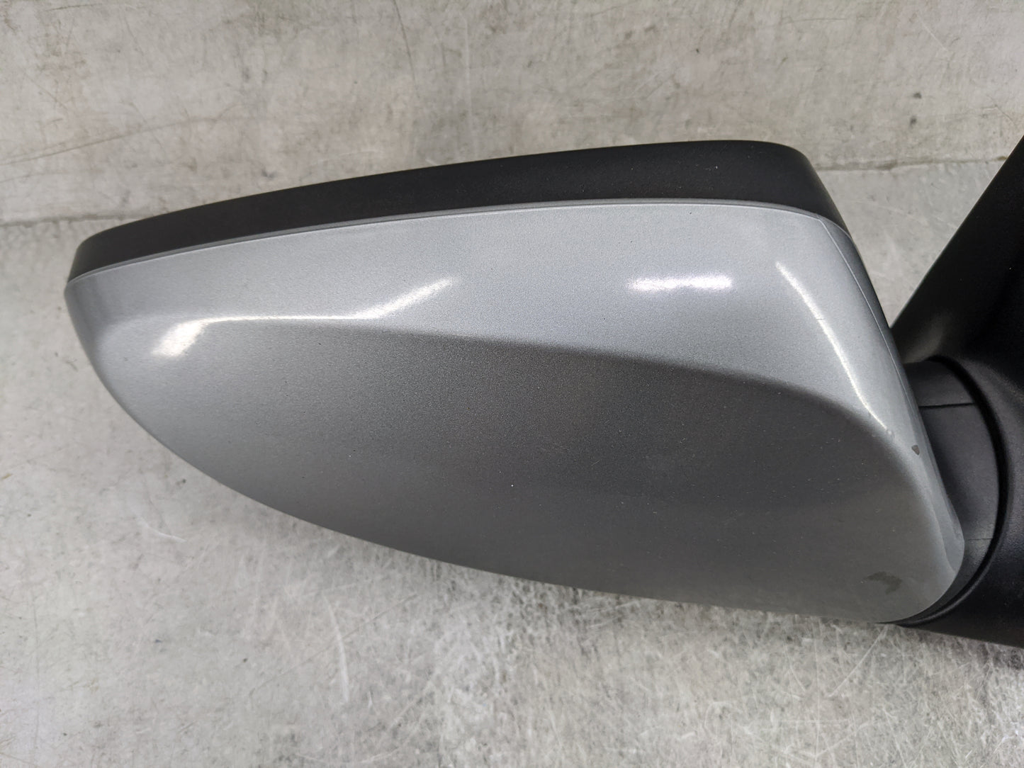 2015-2016 Hyundai Elantra Passenger Side View Mirror - Right Door Mirror OEM Used - Oemusedautoparts1.com