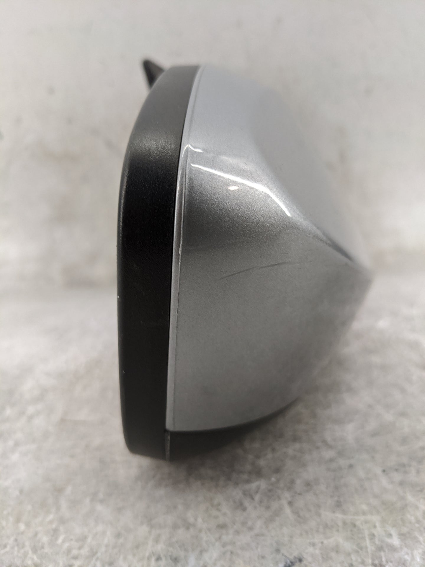 2015-2016 Hyundai Elantra Passenger Side View Mirror - Right Door Mirror OEM Used - Oemusedautoparts1.com