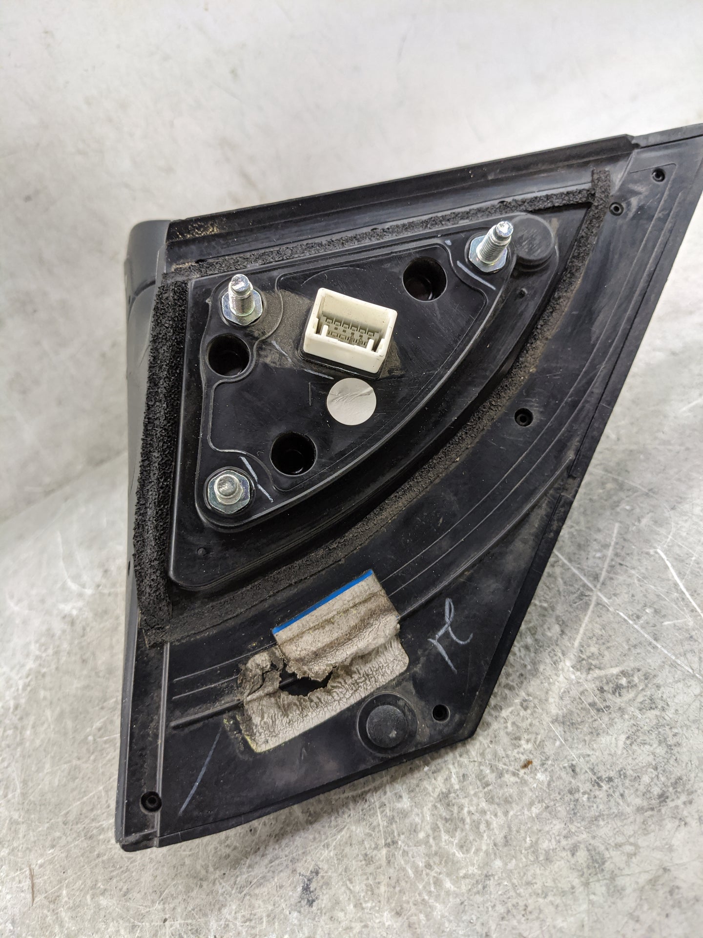 2015-2016 Hyundai Elantra Driver Side View Mirror - Left Door Mirror OEM Used - Oemusedautoparts1.com