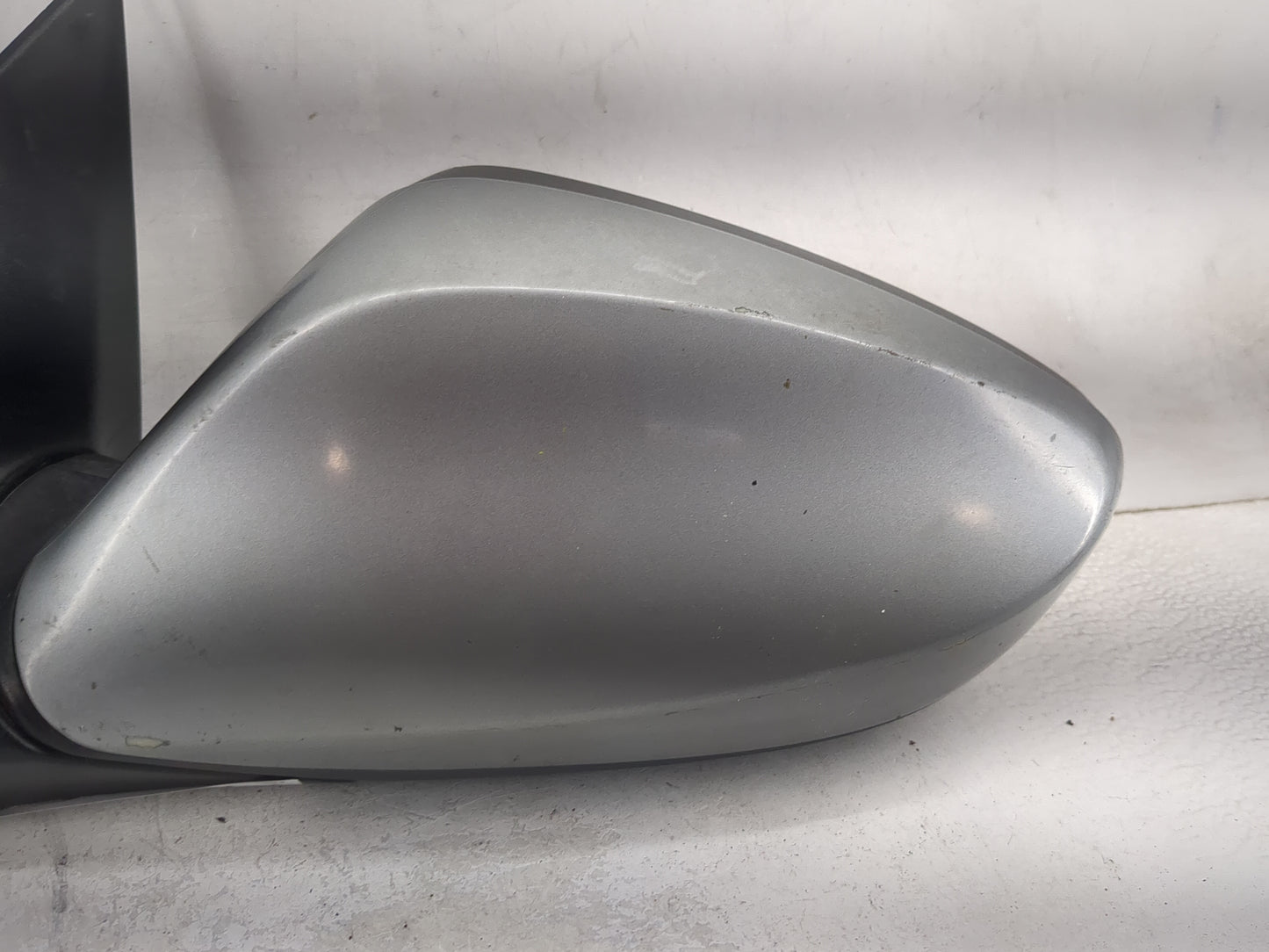 2016 Hyundai Elantra Passenger Side View Mirror - Right Door Mirror OEM Used - Oemusedautoparts1.com