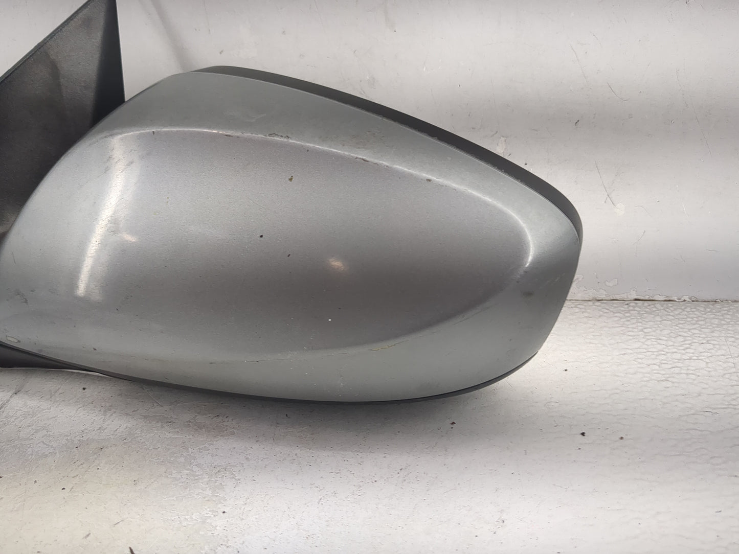 2016 Hyundai Elantra Passenger Side View Mirror - Right Door Mirror OEM Used - Oemusedautoparts1.com
