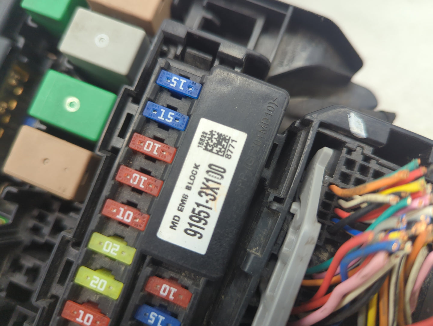 2011-2013 Hyundai Elantra Fusebox Fuse Box Panel Relay Module P/N:91951-3X100 J991201570400A Fits Fits 2011 2012 2013 OEM Us