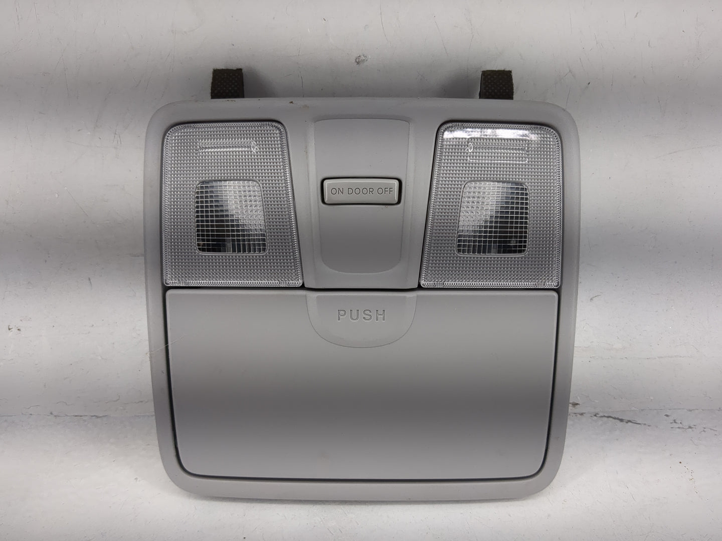 2014-2016 Hyundai Elantra Overhead Roof Console Gray - Oemusedautoparts1.com