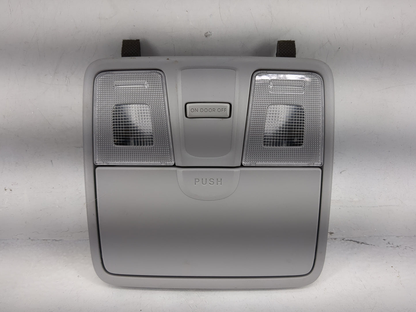2014-2016 Hyundai Elantra Overhead Roof Console Gray - Oemusedautoparts1.com