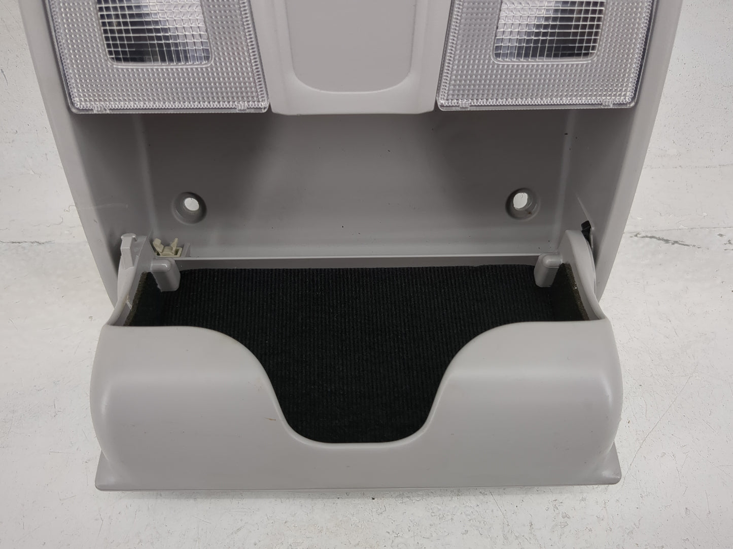 2014-2016 Hyundai Elantra Overhead Roof Console Gray - Oemusedautoparts1.com