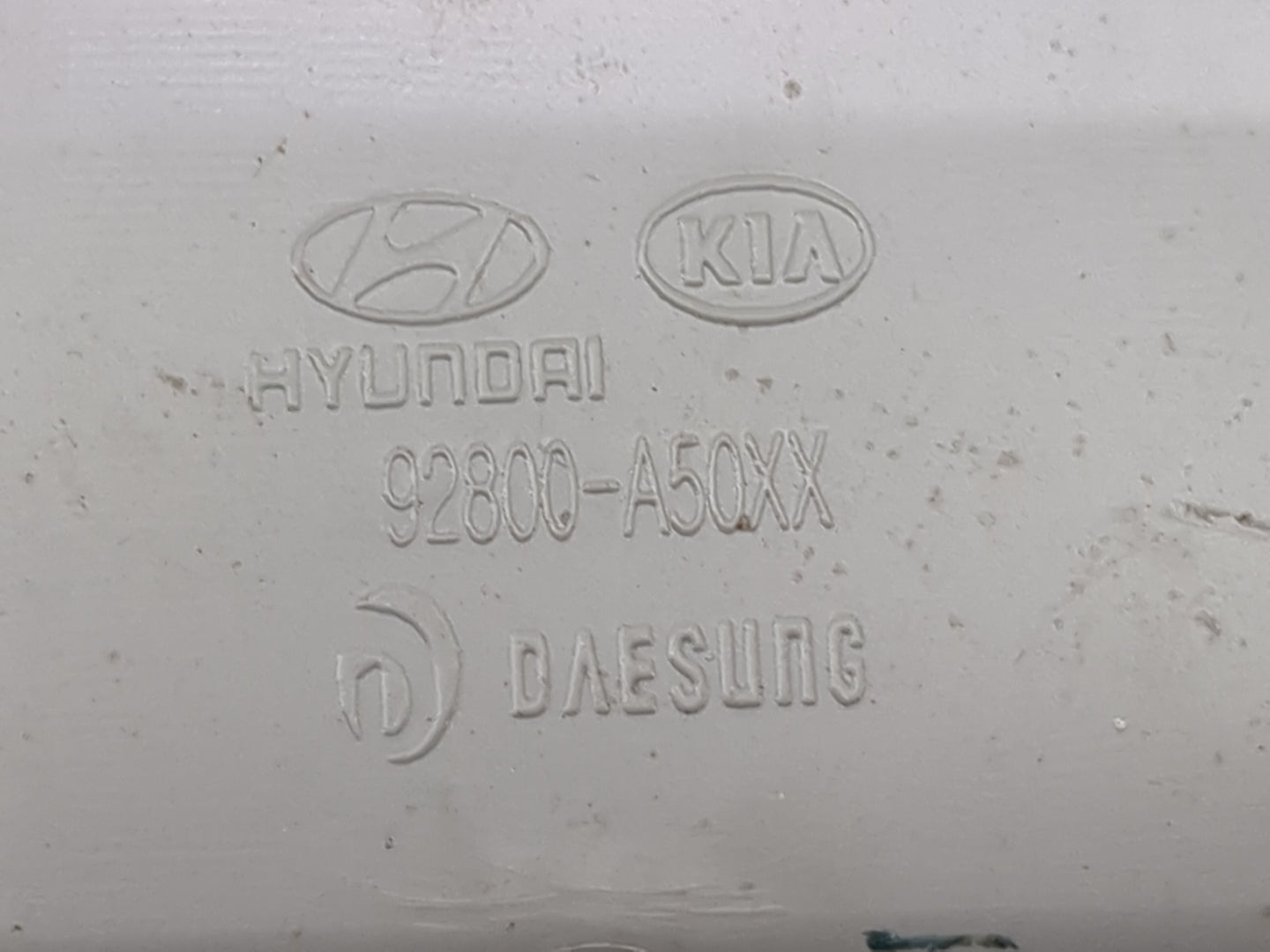 2014-2016 Hyundai Elantra Overhead Roof Console Gray - Oemusedautoparts1.com