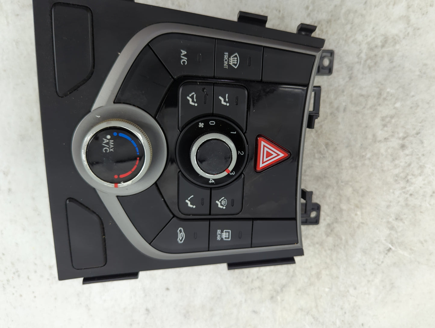 2014-2016 Hyundai Elantra Climate Control Module Temperature AC/Heater Replacement P/N:972503XXXX 97250-3XXXX Fits OEM Used 