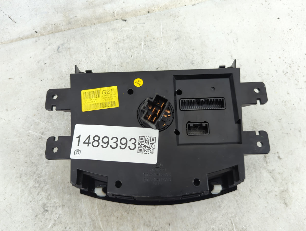 2013-2017 Hyundai Elantra Climate Control Module Temperature AC/Heater Replacement P/N:97250-A5AA0 97250-A5AAY Fits OEM Used