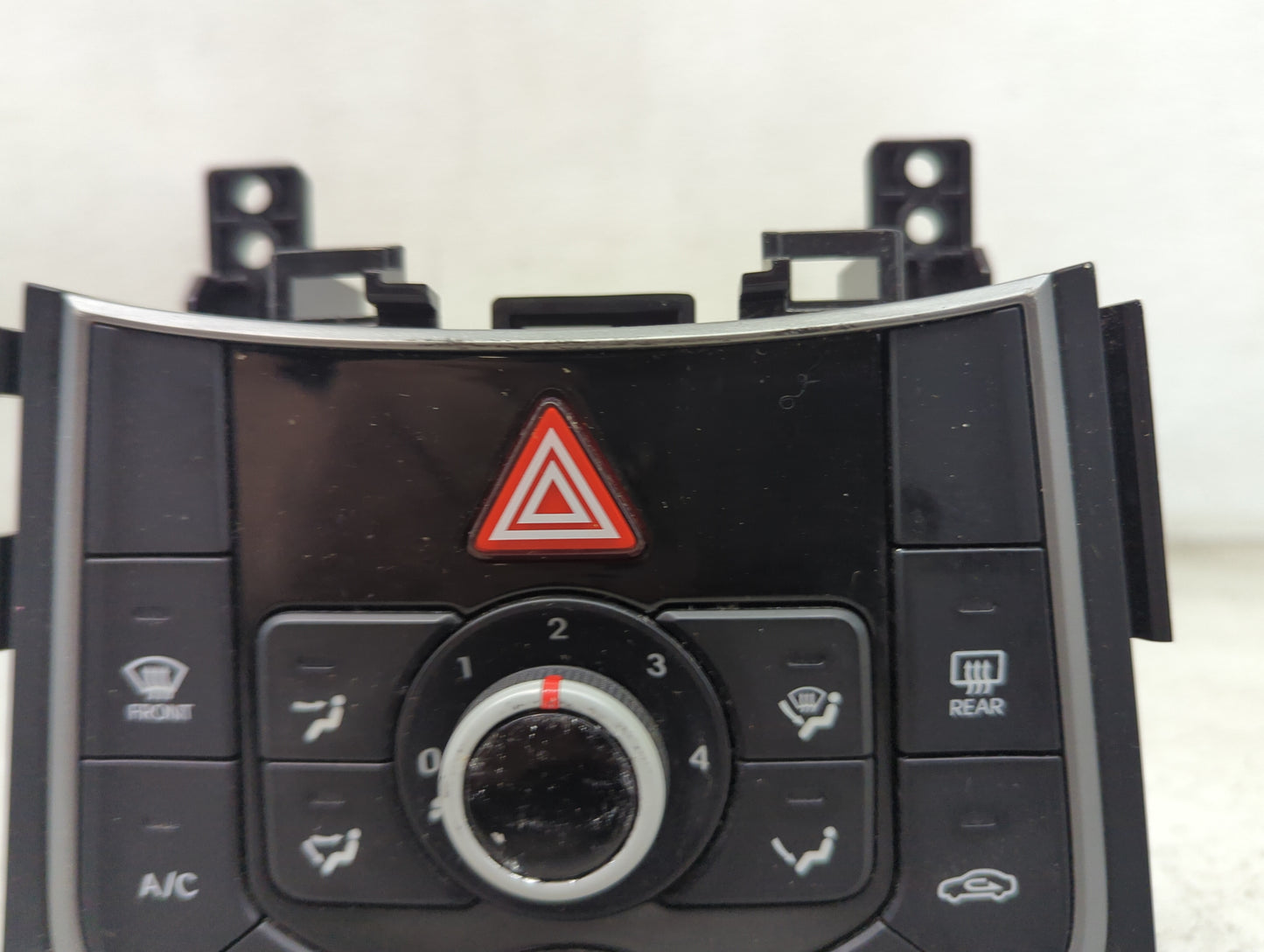 2014-2016 Hyundai Elantra Climate Control Module Temperature AC/Heater Replacement P/N:C500-ATDCF 97250-3XCC1 Fits OEM Used 
