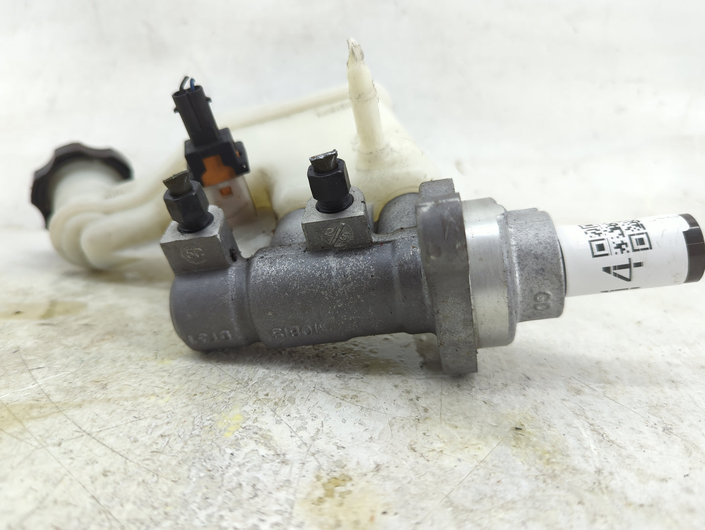 Hyundai Elantra Brake Master Cylinder 1496714 - Oemusedautoparts1.com