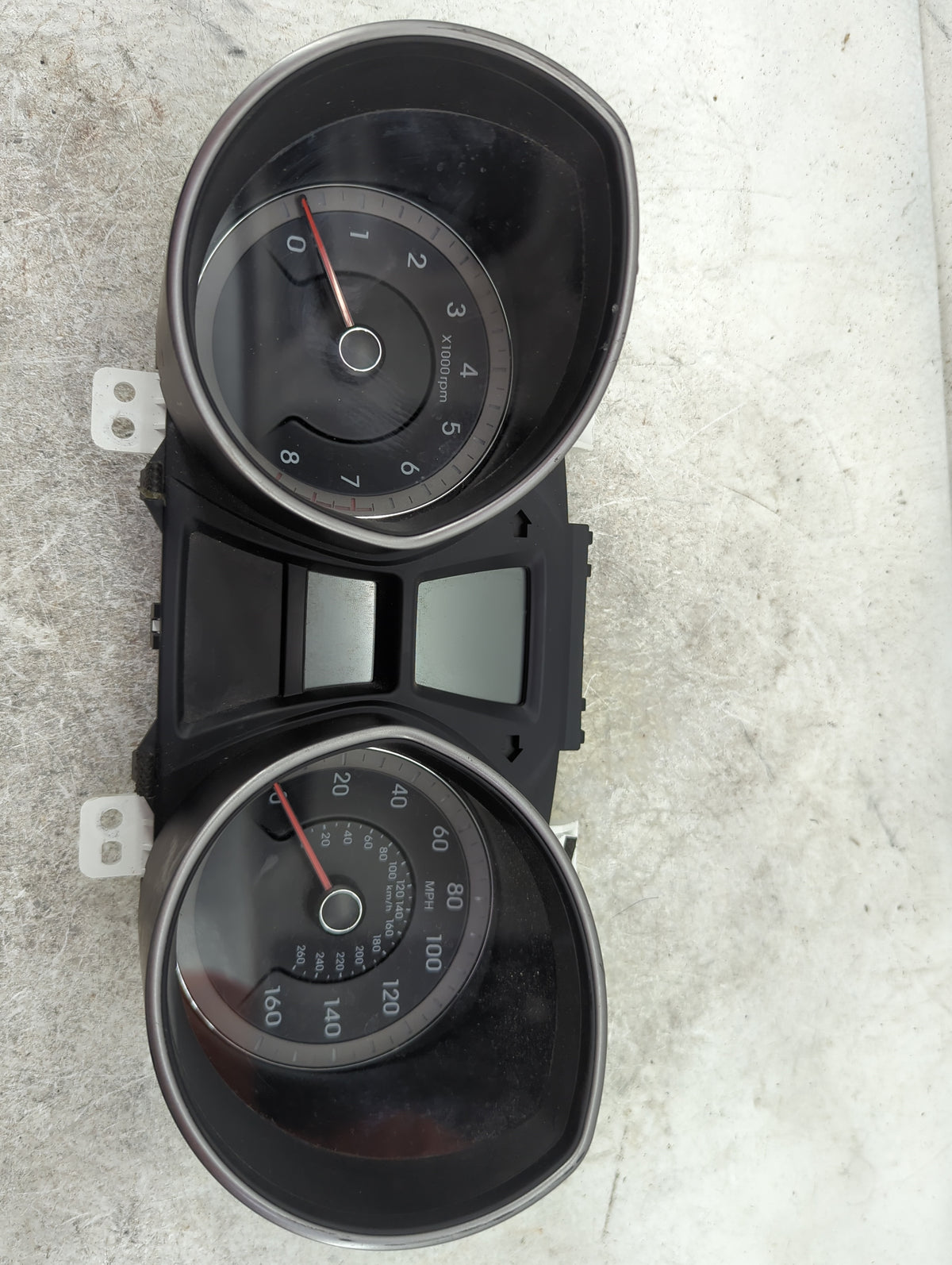 2016-2017 Hyundai Elantra Instrument Cluster Speedometer Gauges P/N:94004-A5610 11003-003300H Miles: Fits Fits 2016 2017 OEM