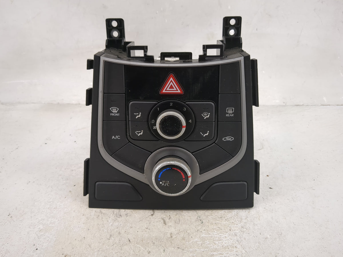 2014-2016 Hyundai Elantra Climate Control Module Temperature AC/Heater Replacement P/N:97250-3XCC0 C500-ATDCF Fits OEM Used 