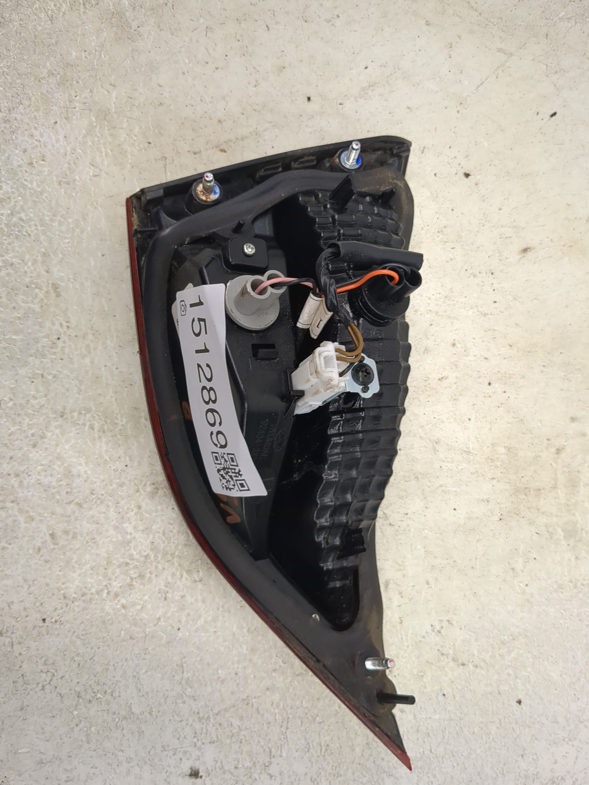 2014 Hyundai Elantra Passenger Right Side Deck Lid Mounted Tail Light 1512869 - Oemusedautoparts1.com