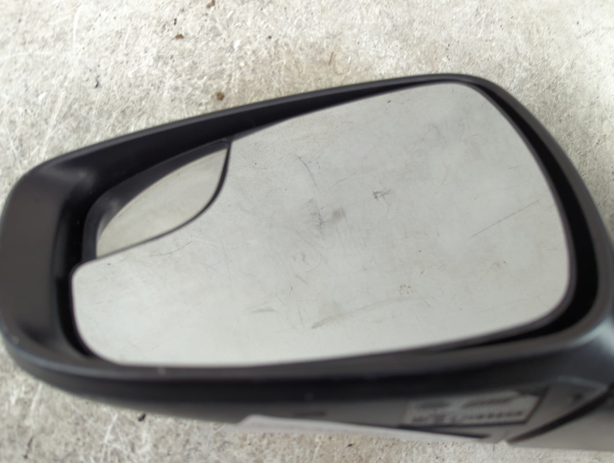 2015-2016 Hyundai Elantra Driver Side View Mirror - Left Door Mirror OEM Used - Oemusedautoparts1.com