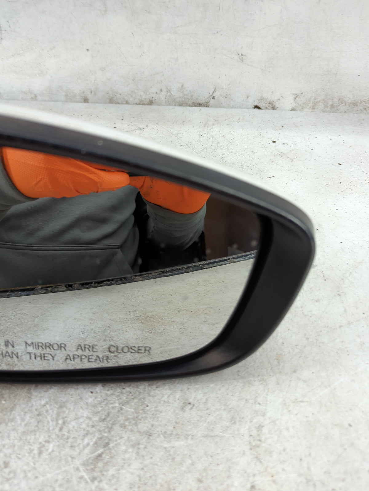 2014-2017 Hyundai Elantra Driver Side View Mirror - Left Door Mirror OEM Used - Oemusedautoparts1.com