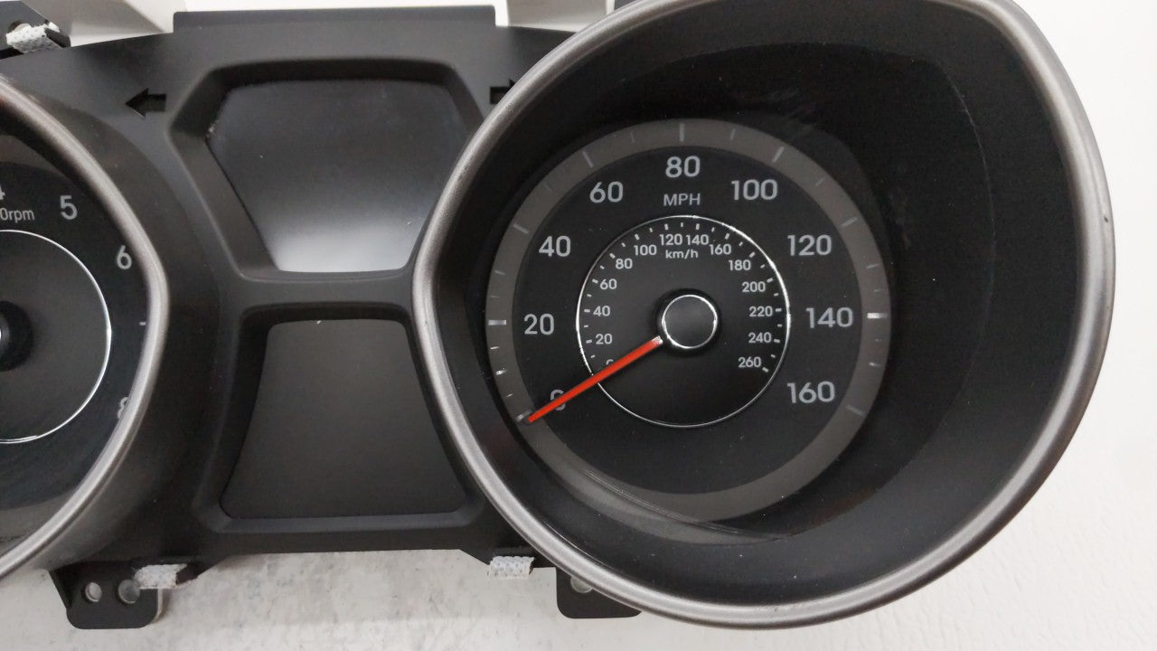 2014-2016 Hyundai Elantra Instrument Cluster Speedometer Gauges P/N:94004-3Y010 Fits Fits 2014 2015 2016 OEM Used Auto Parts